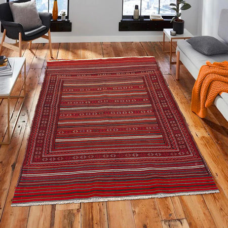 Dining Room Kilim 4' 9" x 6' 3" (ft) - No. B19586