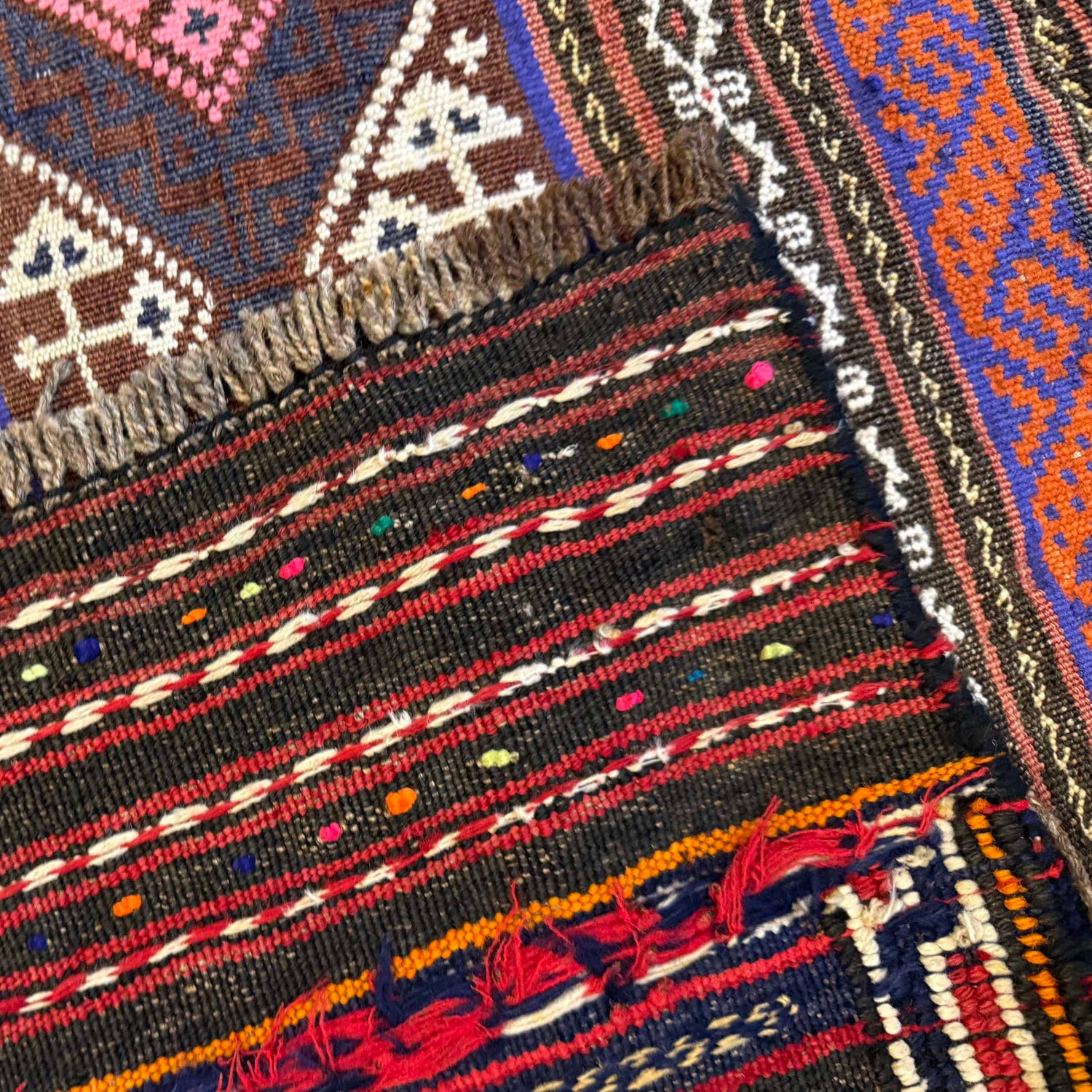 Bedroom Flatweave Kilim 4' 7" x 6' 11" (ft) - No. B20249