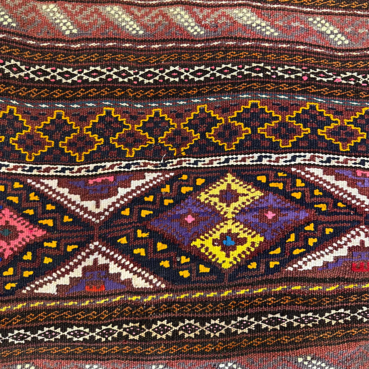 Bedroom Flatweave Kilim 4' 11" x 7' 8" (ft) - No. B20313
