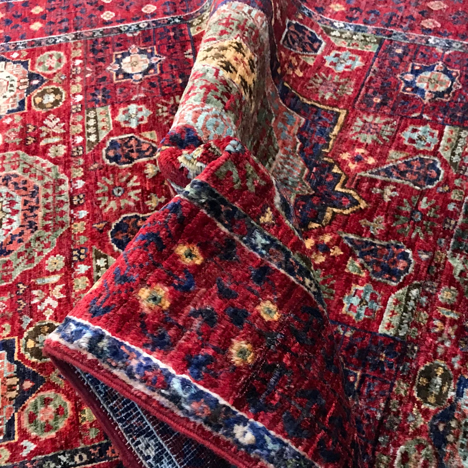 Oriental Mamluk Carpet 3' 3" x 4' 9" (ft) - No. B31326