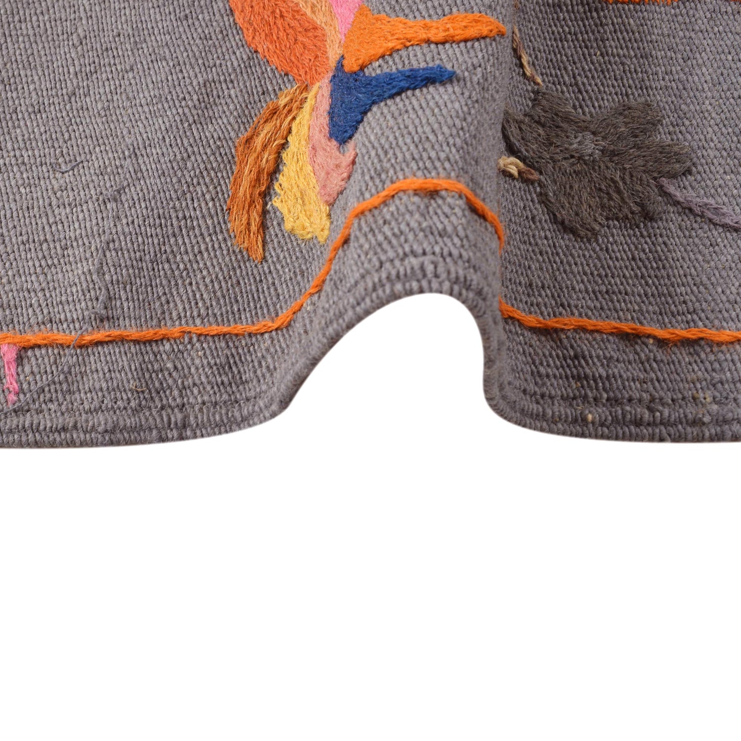 Grey Color Embroidery Flatweave Kilim 3' 11" x 6' 5" (ft) - No. B32082