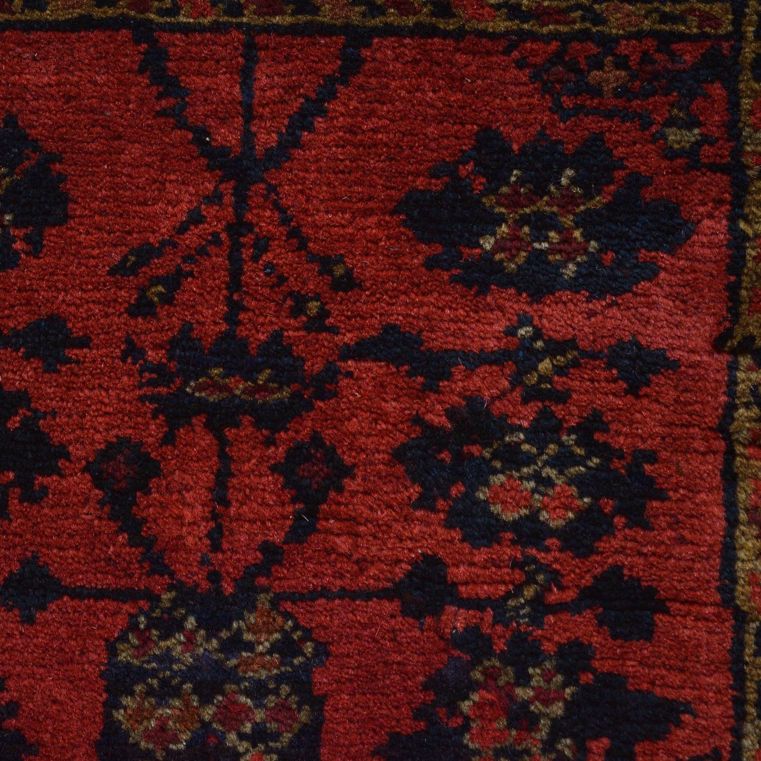 Oriental Khal Mohammadi Carpet 3' 6" x 4' 11" (ft) - No. B33056