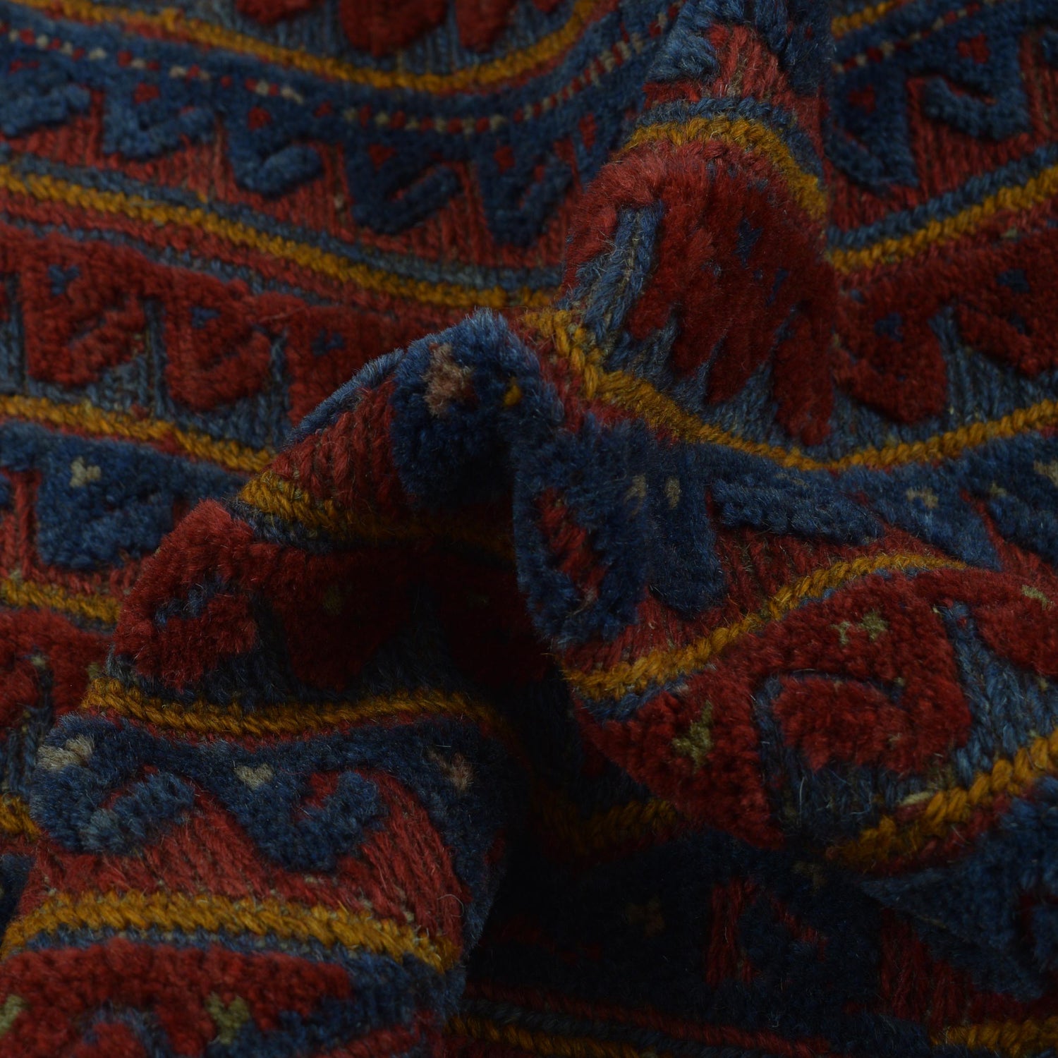 Small Square Rug 3' 9 x 3' 9 (ft) - No. B33063