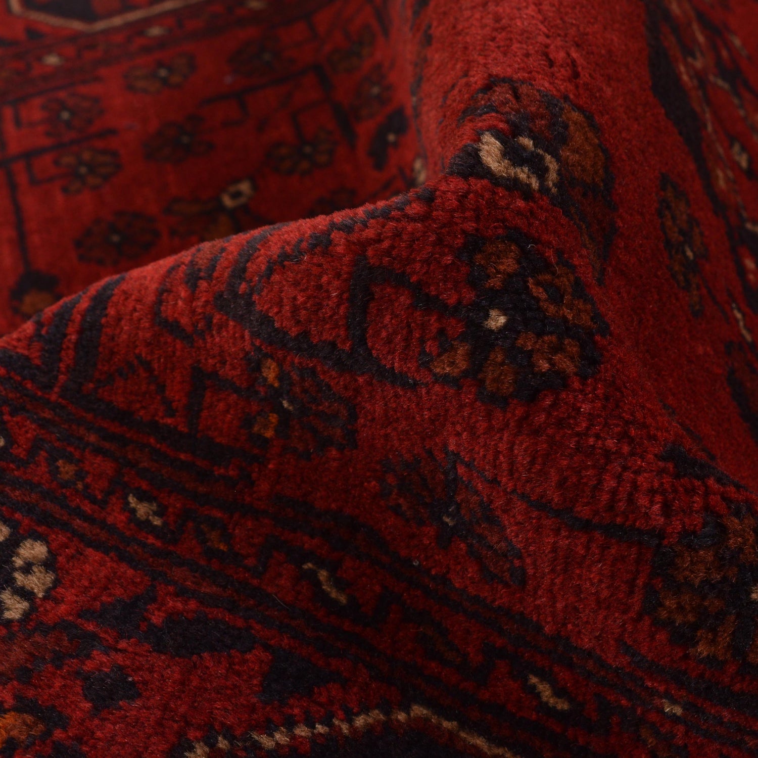 Red Color Khal Mohammadi Carpet 3' 5" x 4' 8" (ft) - No. B34185