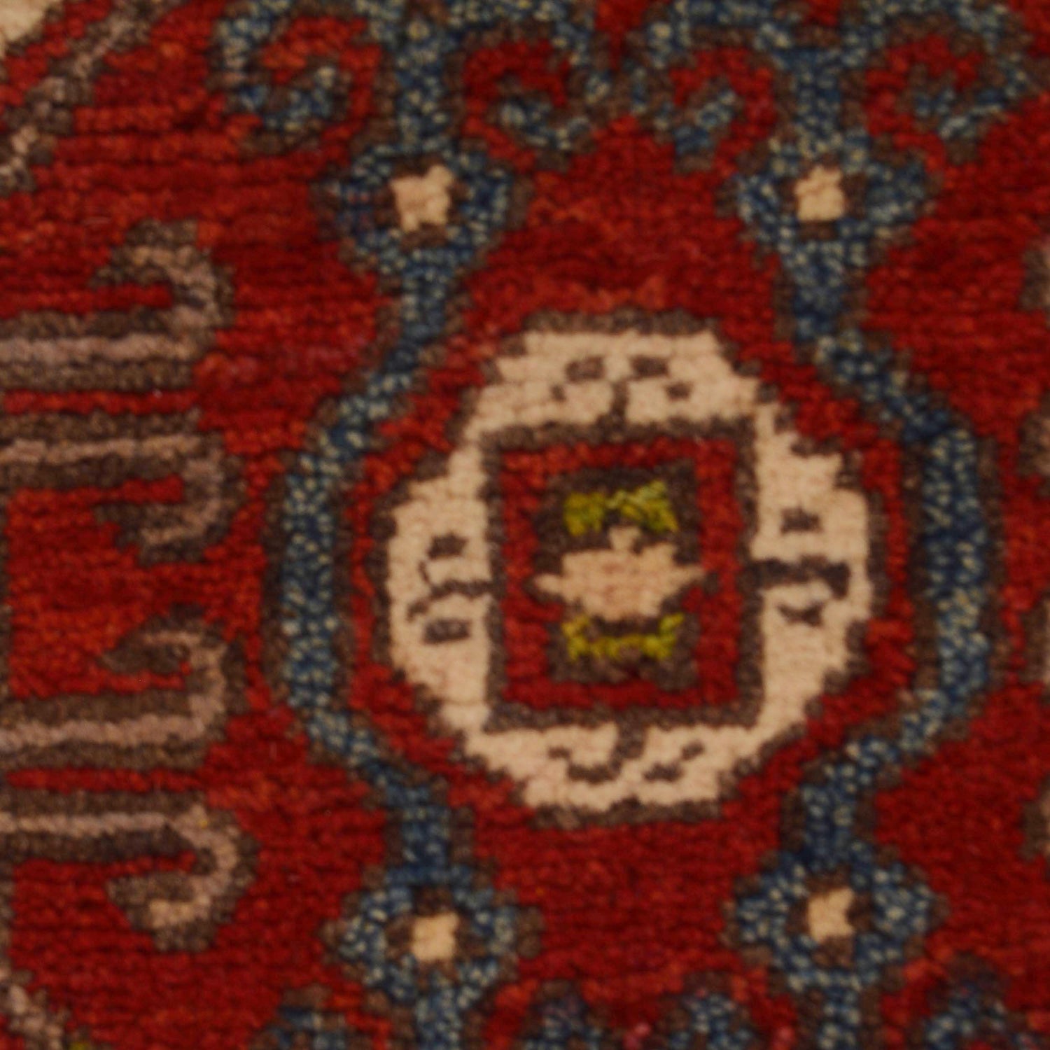 Oriental Mamluk Carpet 3' 3" x 4' 10" (ft) - No. B34606