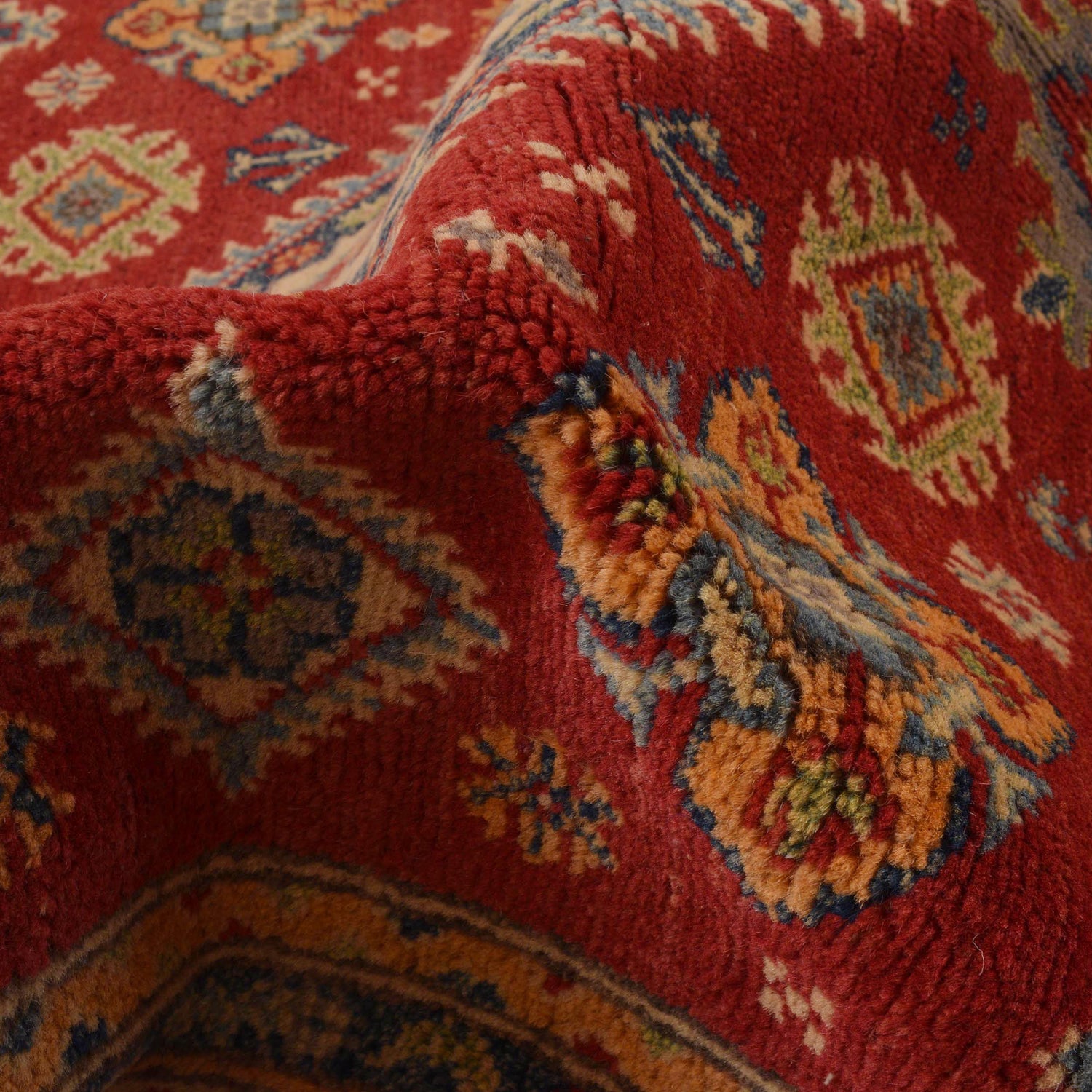 Red Color Kazak Rug 4' 0" x 5' 10" (ft) - No. B34616
