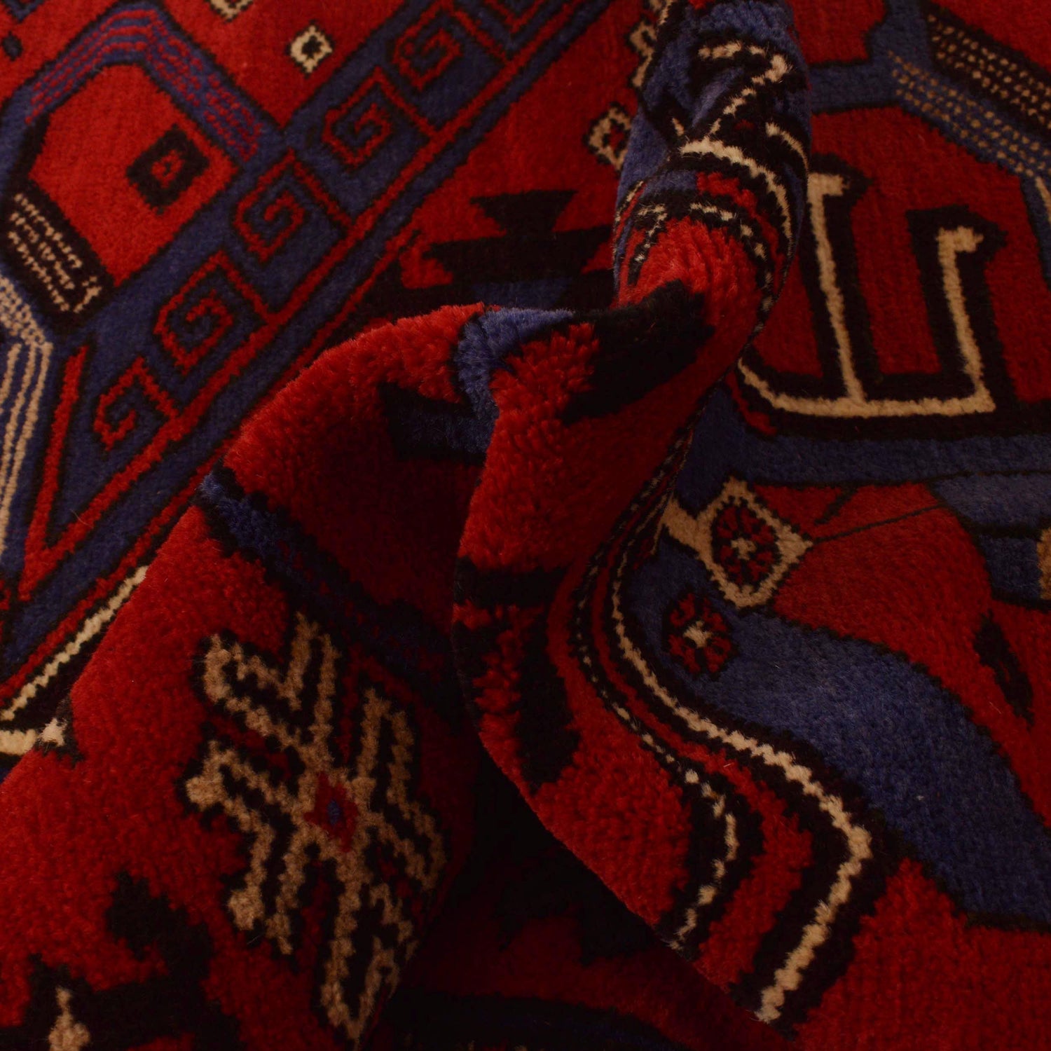 Baluch Medium Size Rug 3' 2" x 4' 9" (ft) - No. B35177