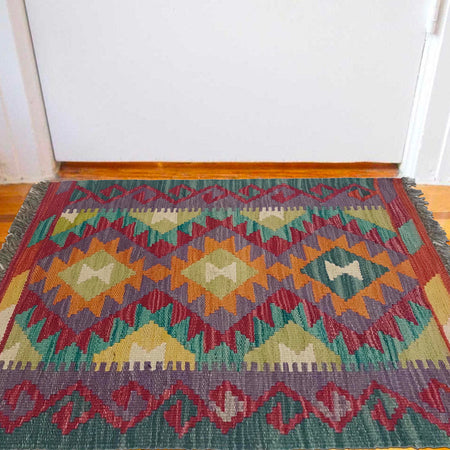 Handmade Vegetable Kelim 1' 8" x 2' 3" (ft) - No. B35593