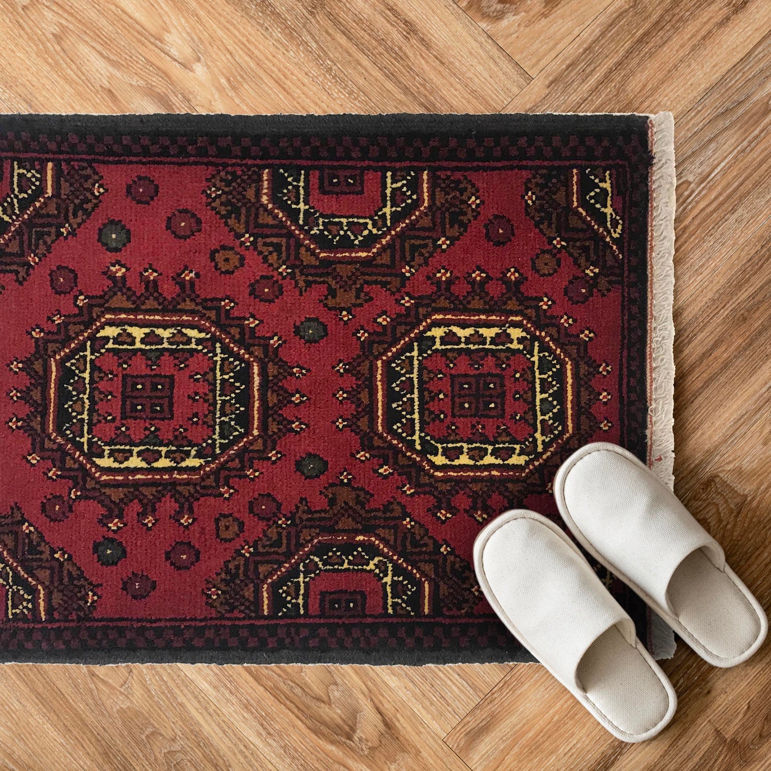 Small Rugs For Doorway 1' 6" x 2' 1" (ft) - No. B35693