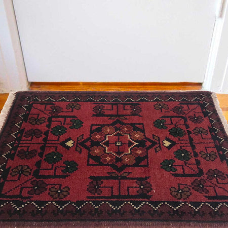 Handmade Doormats 1' 4" x 1' 11" (ft) - No. B35756