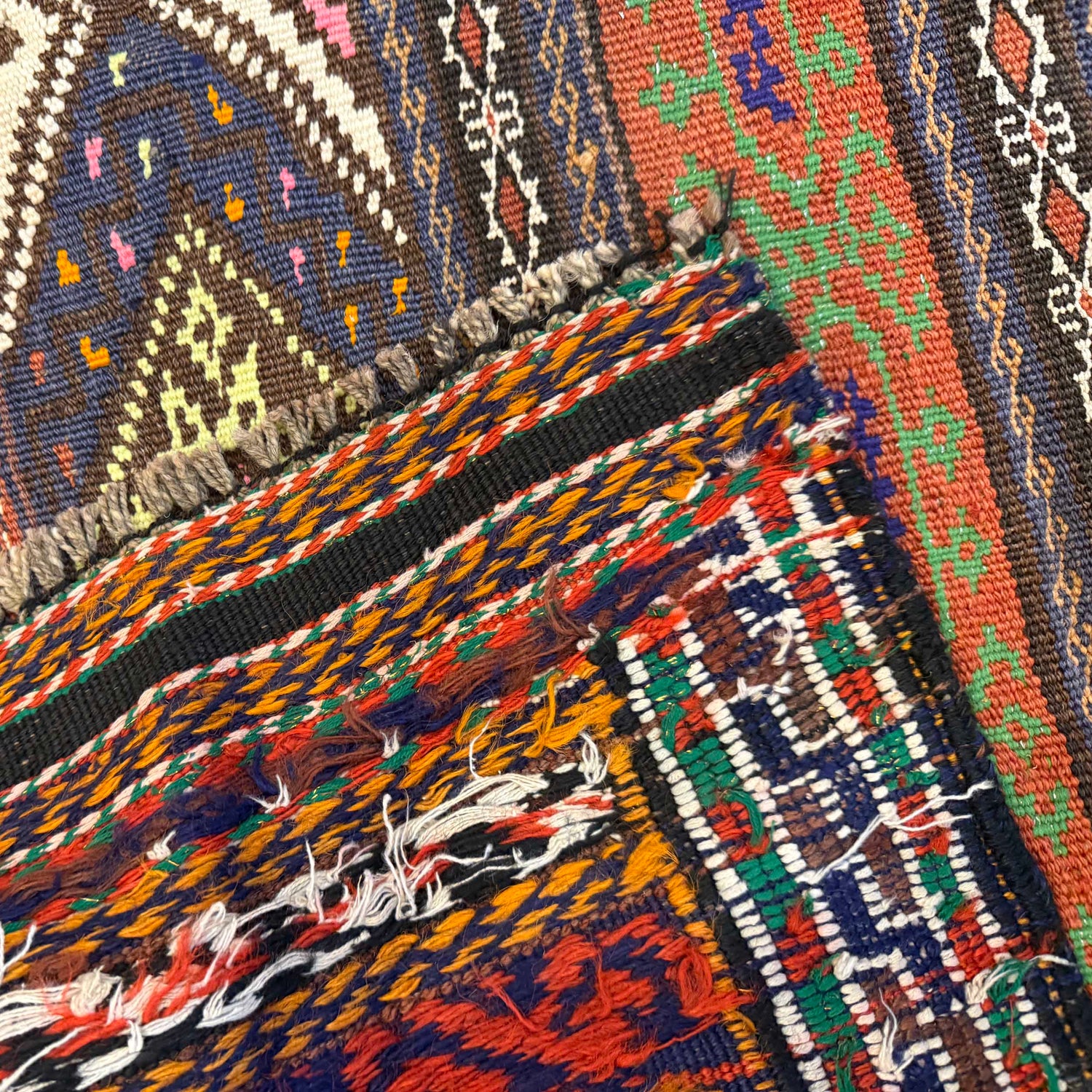 Medium Size Dhurrie Kelim 4' 6" x 6' 2" (ft) - No. G23631