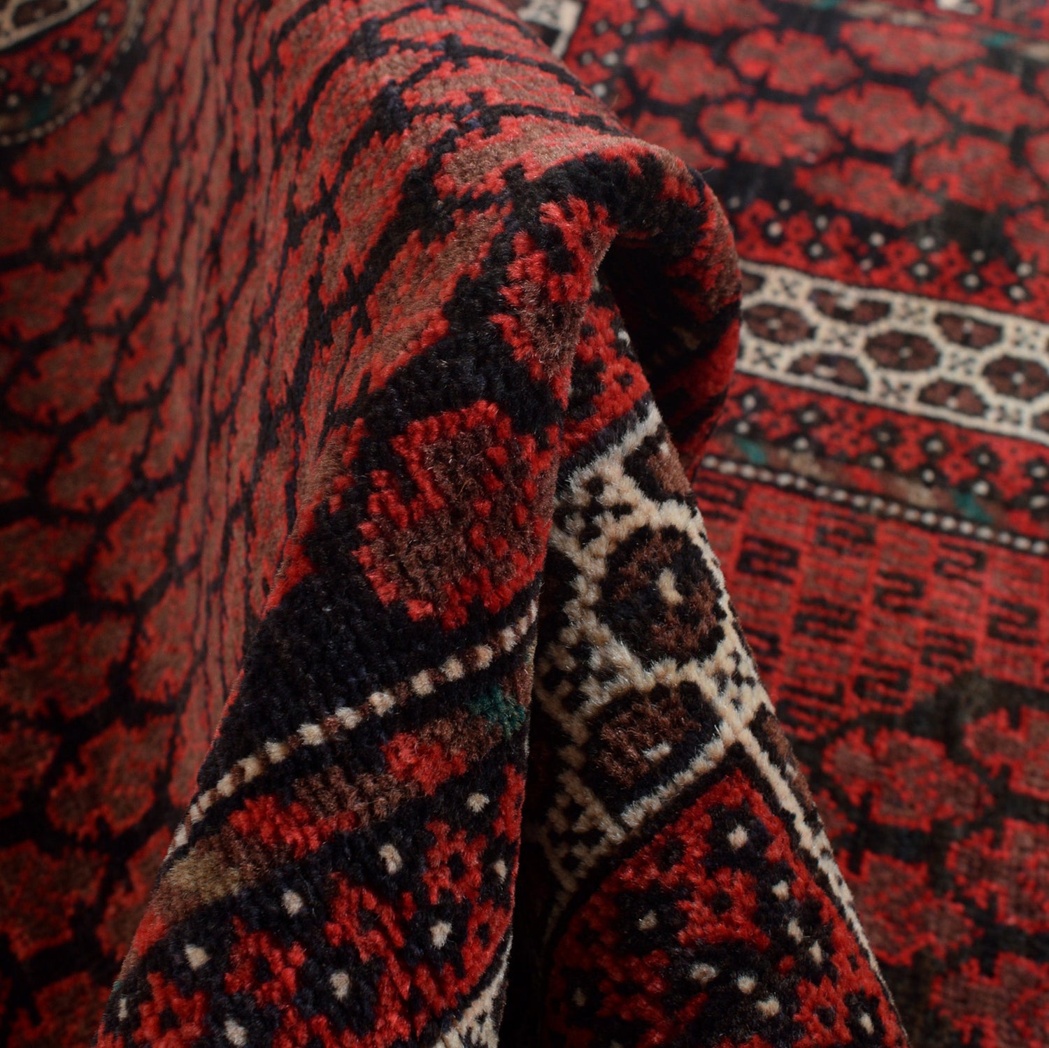 Jay Namaz 2' 8 x 4' 3 (ft) - No. G24900