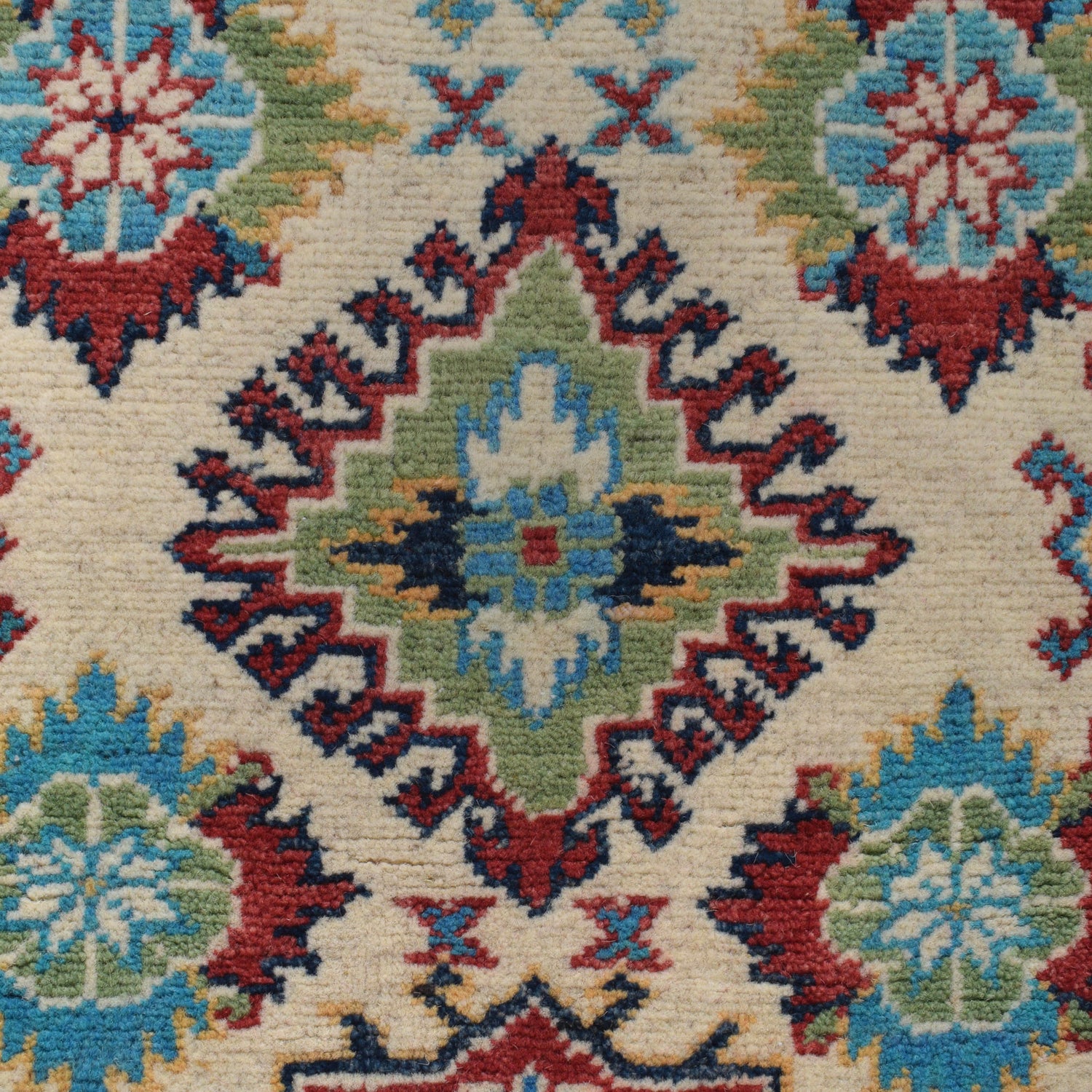 Hand Knotted Kazak Rug 4' 9 x 7' 1 (ft) - No. G25256