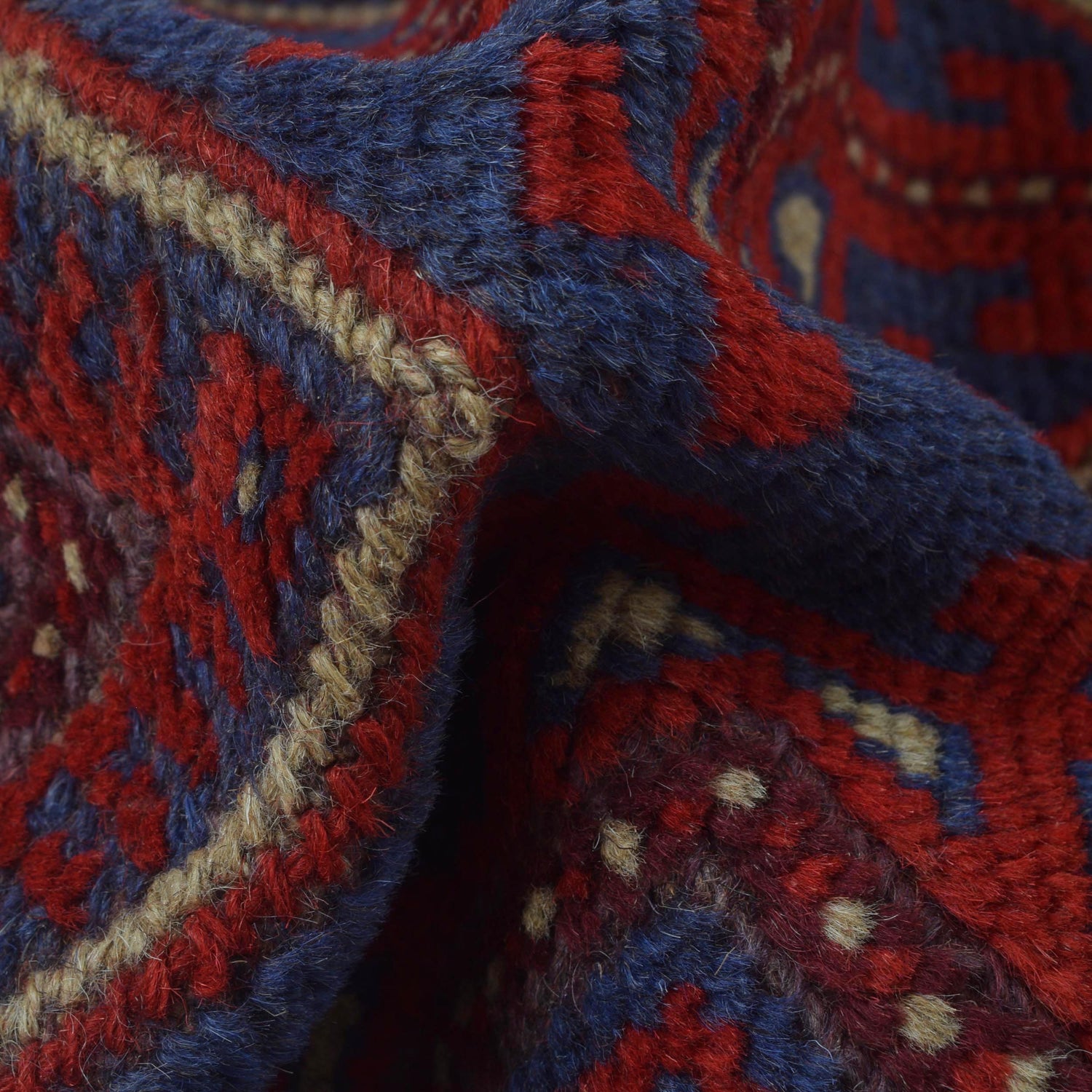 Red Mashwani Short Runner 1' 11" x 7' 11" (ft) - No. G31000