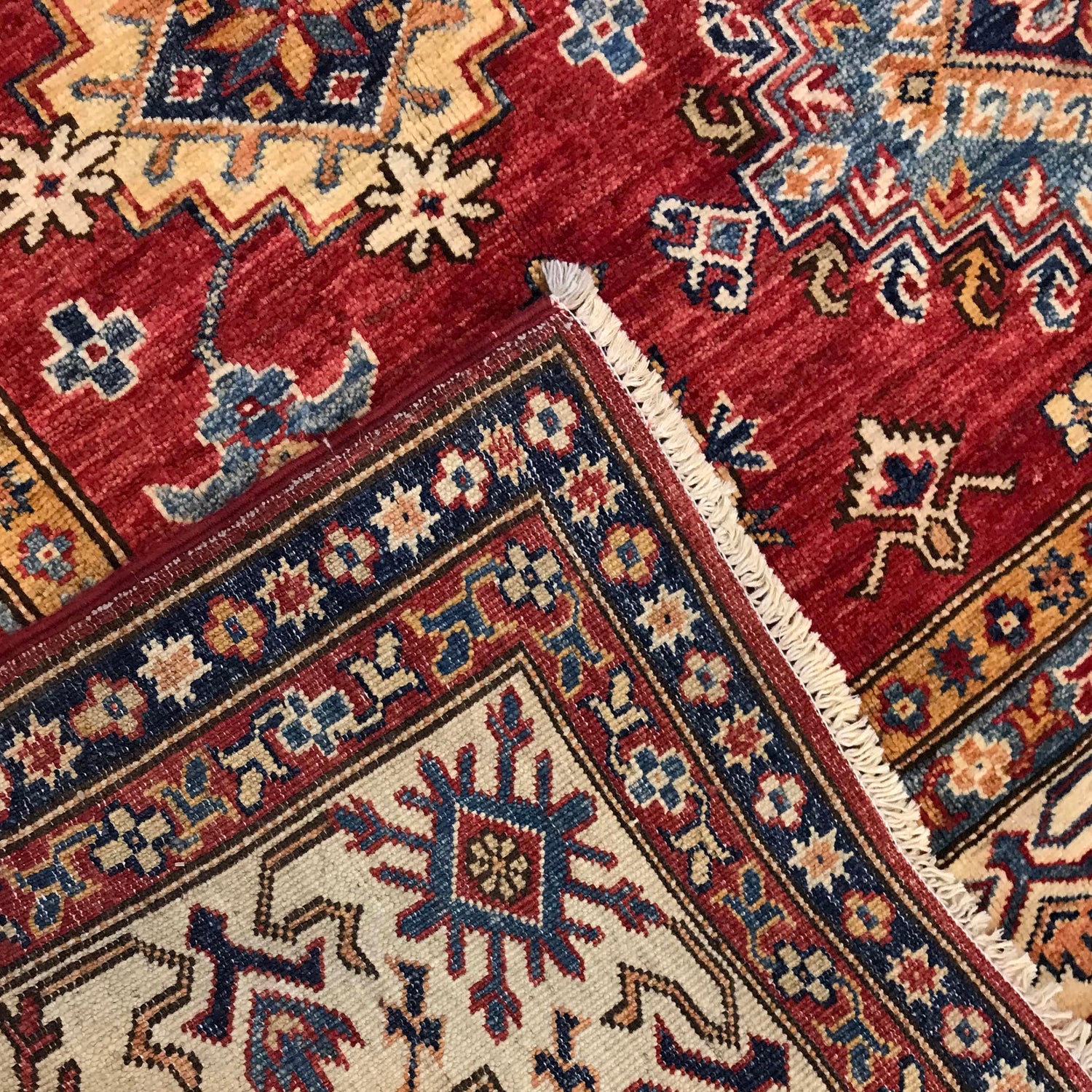 Fine Kazak Carpet 5' 9" x 8' 0" (ft) - No. G31203