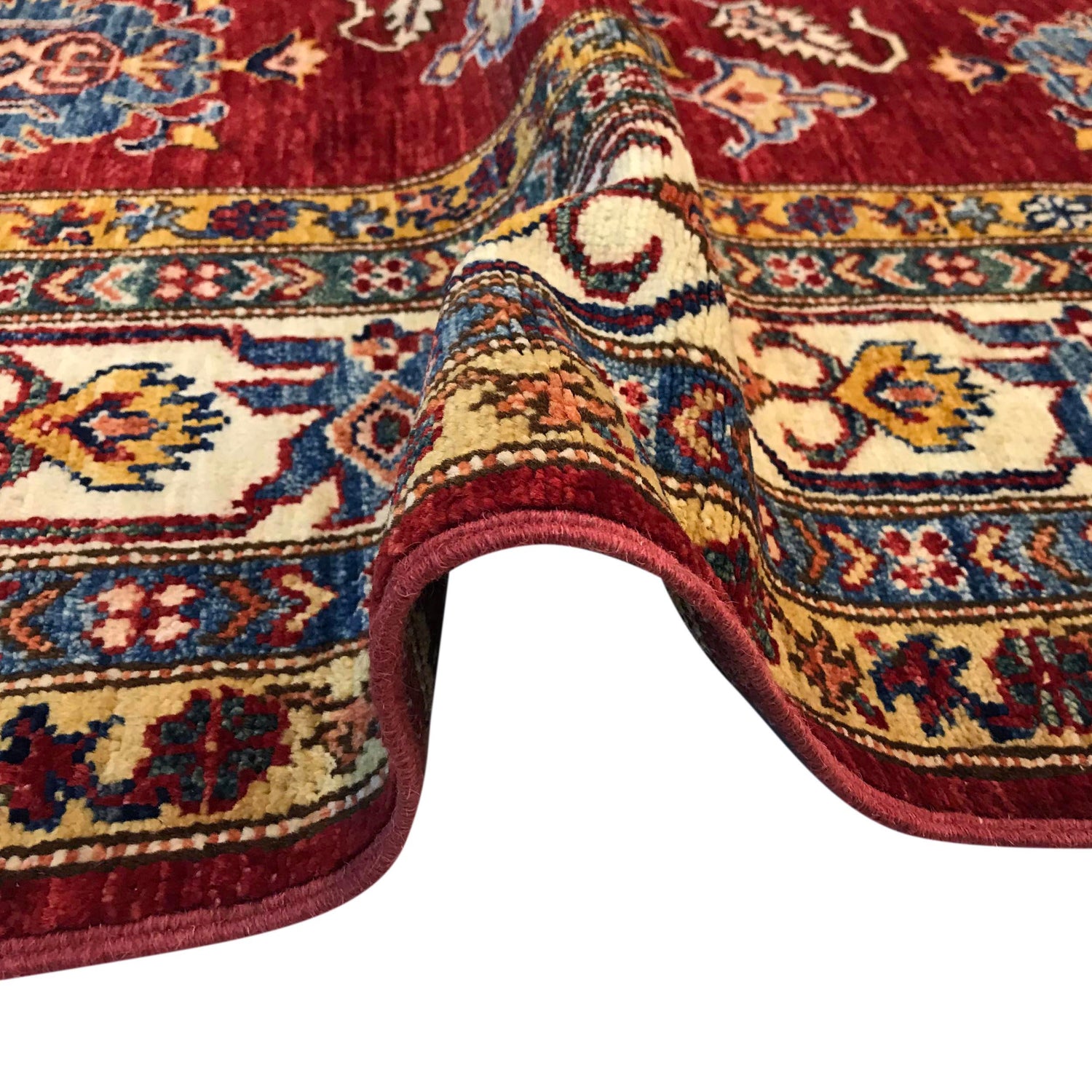 Fine Kazak Carpet 5' 5" x 8' 6" (ft) - No. G31204