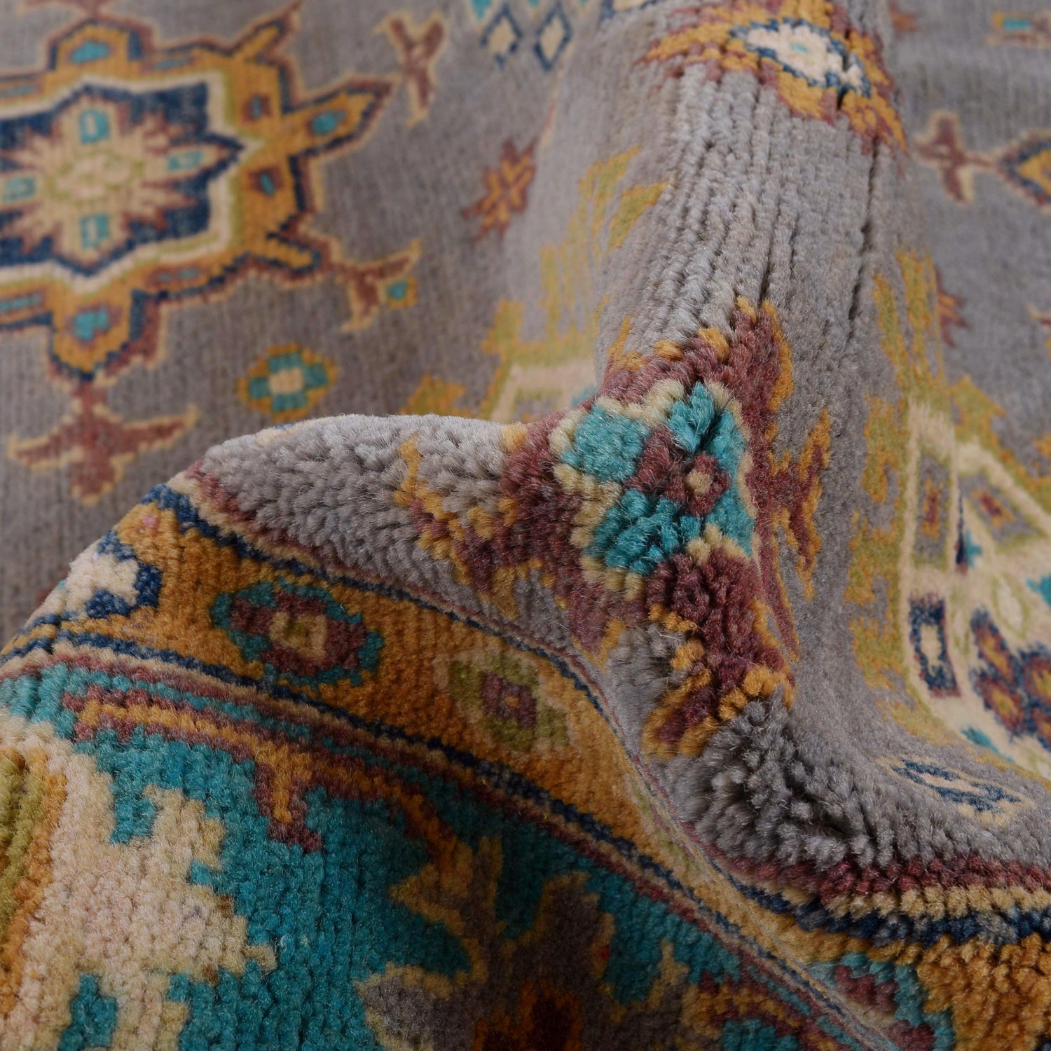 Hand Knotted Kazak Carpet 3' 10" x 6' 4" (ft) - No. G34008