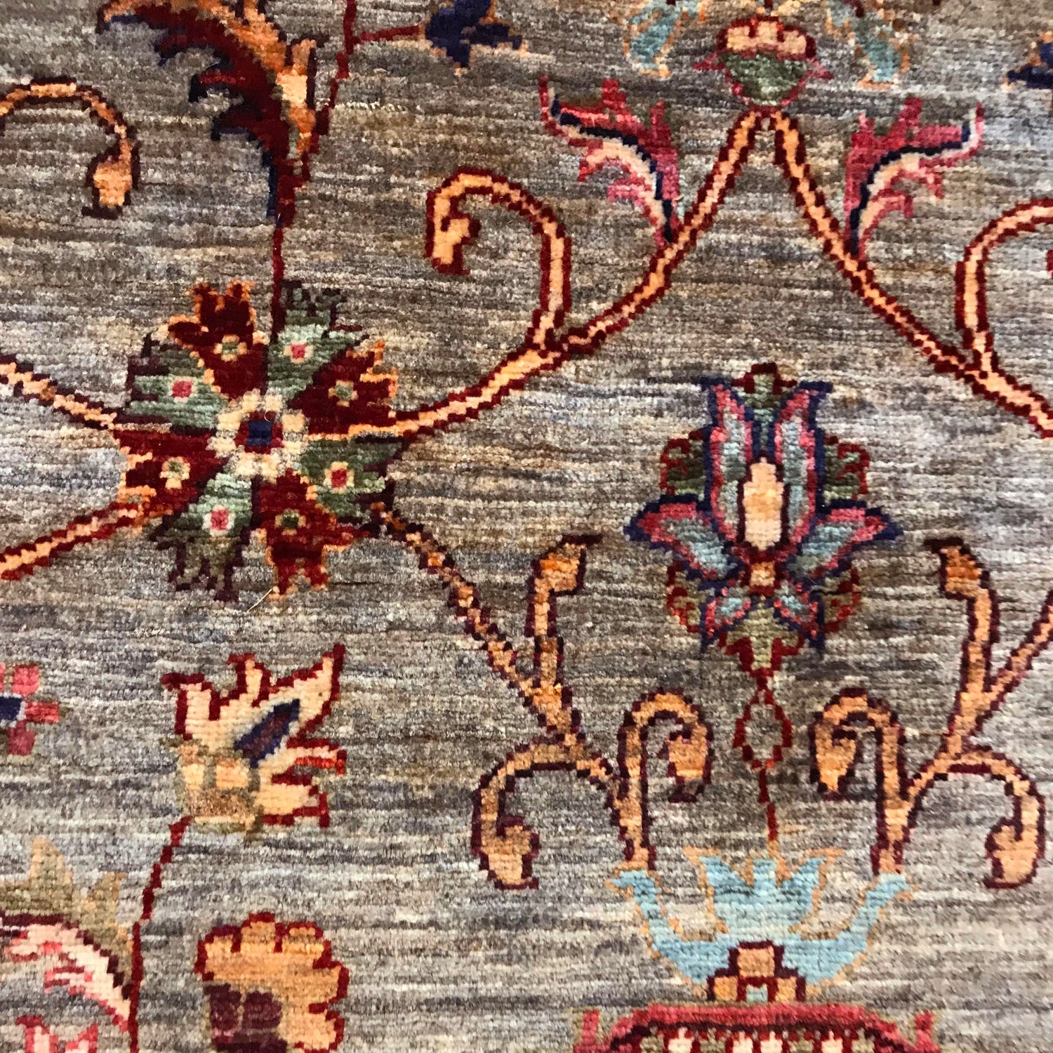 Contemporary Style Sultani Qaleen 6' 6" x 9' 5" (ft) - No. G34139