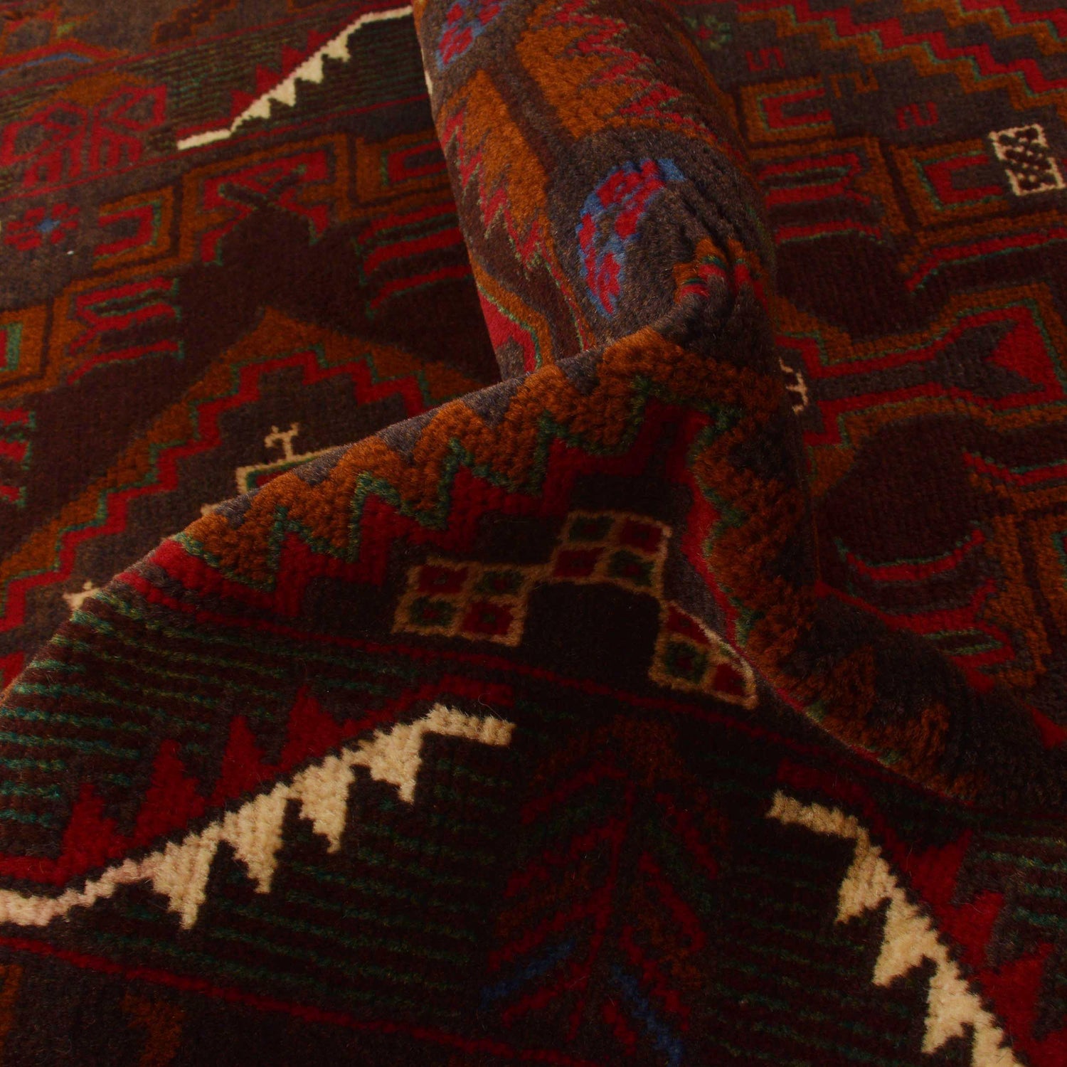 Baluch Medium Size Carpet 3' 10" x 6' 5" (ft) - No. G35407