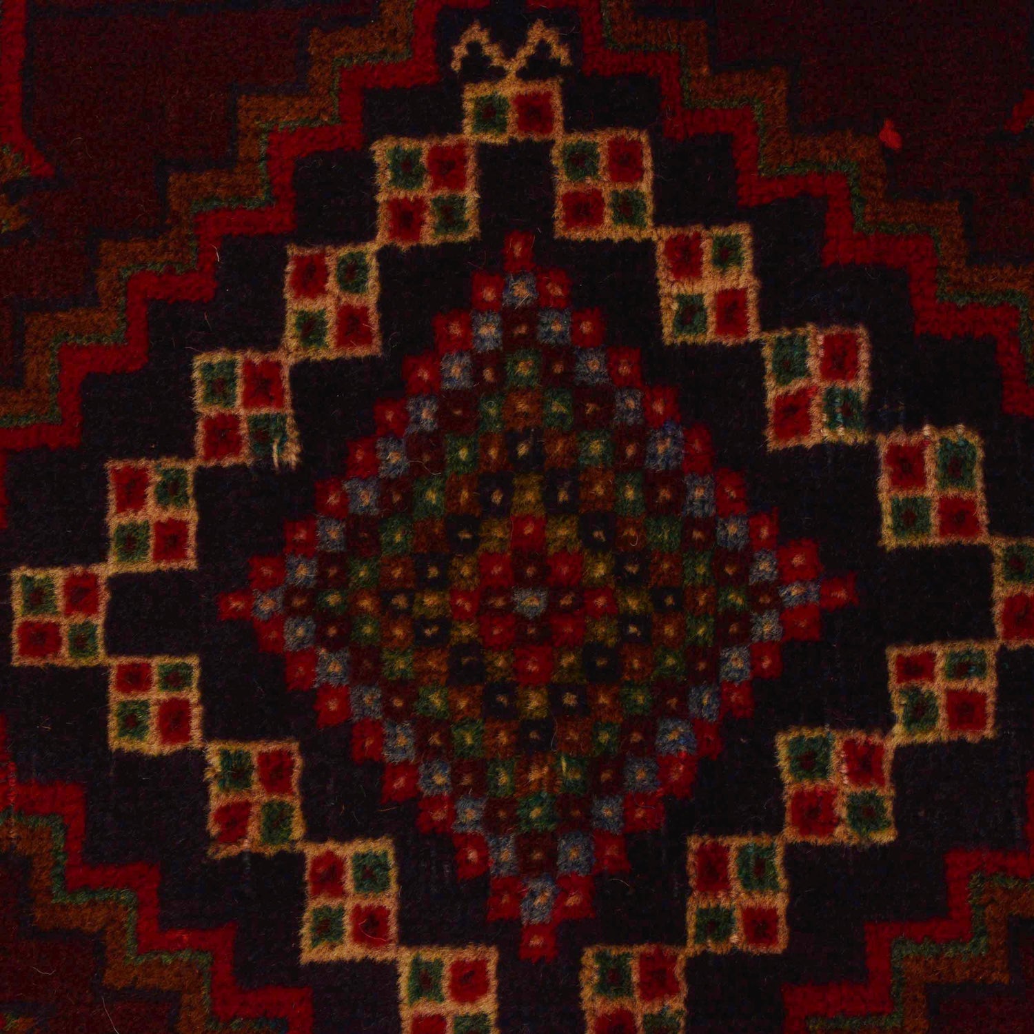 Baluch Medium Size Carpet 4' 0" x 6' 8" (ft) - No. G35410