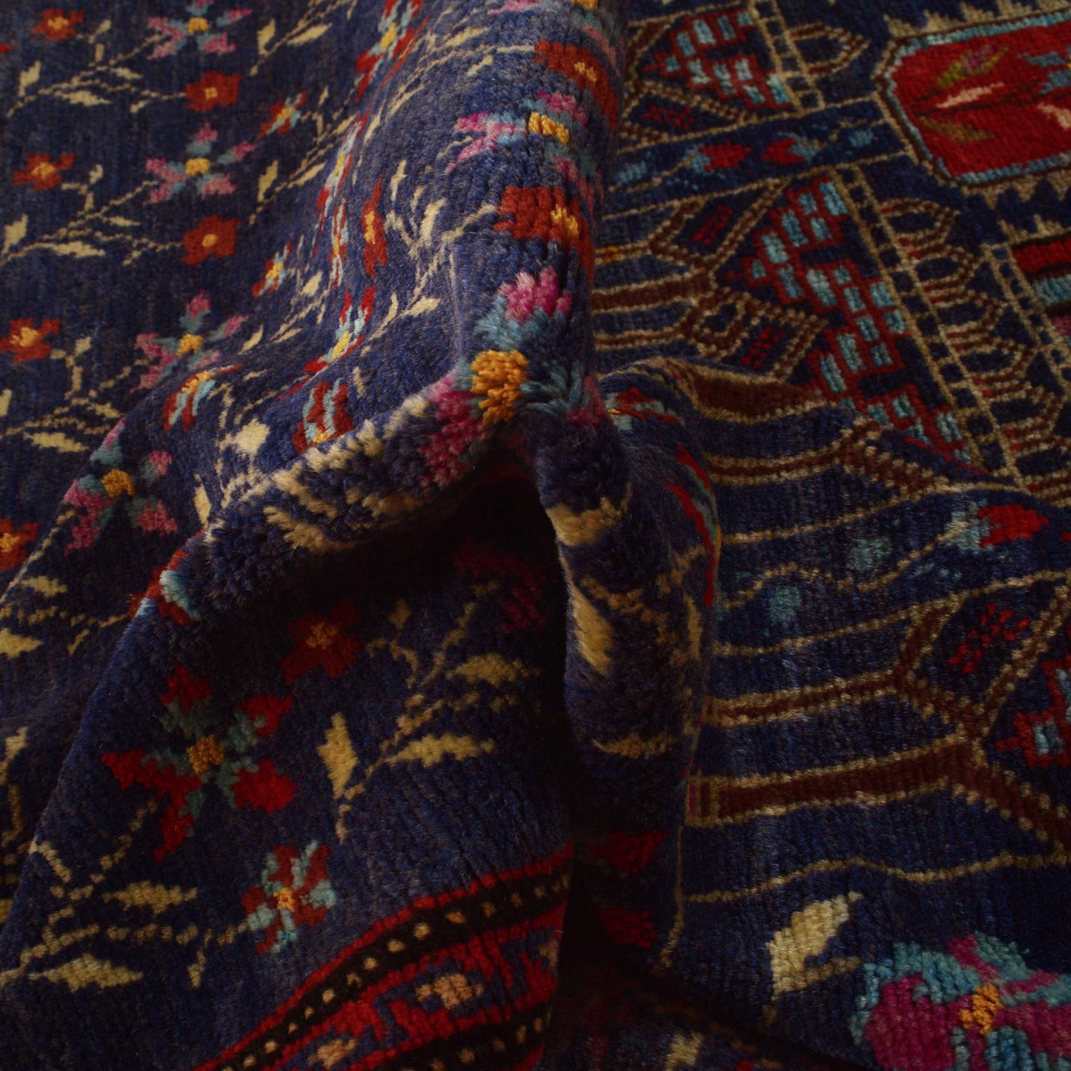 Islamic Prayer Rug 3' 1" x 4' 7" (ft) - No. G35860