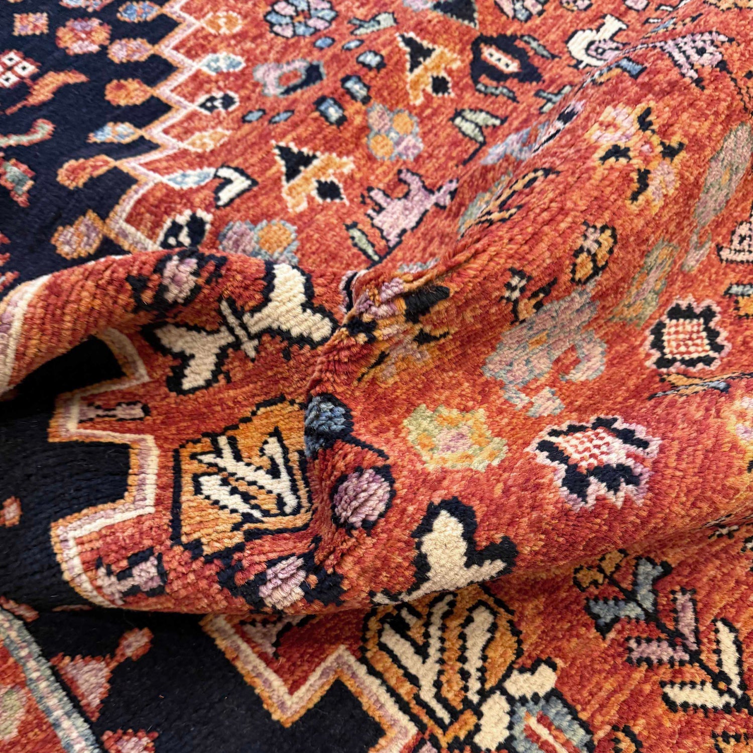 Handmade Sherazi Rug 8' 2 x 11' 1 (ft) - No. G36531