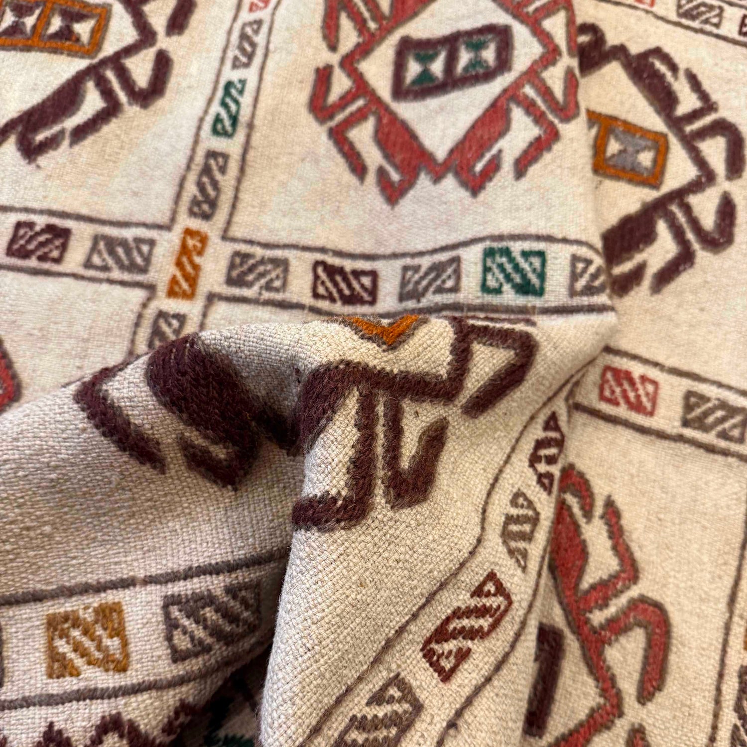 Traditional Soumak Kilim 4' 1" x 5' 9" (ft) - No. G36538