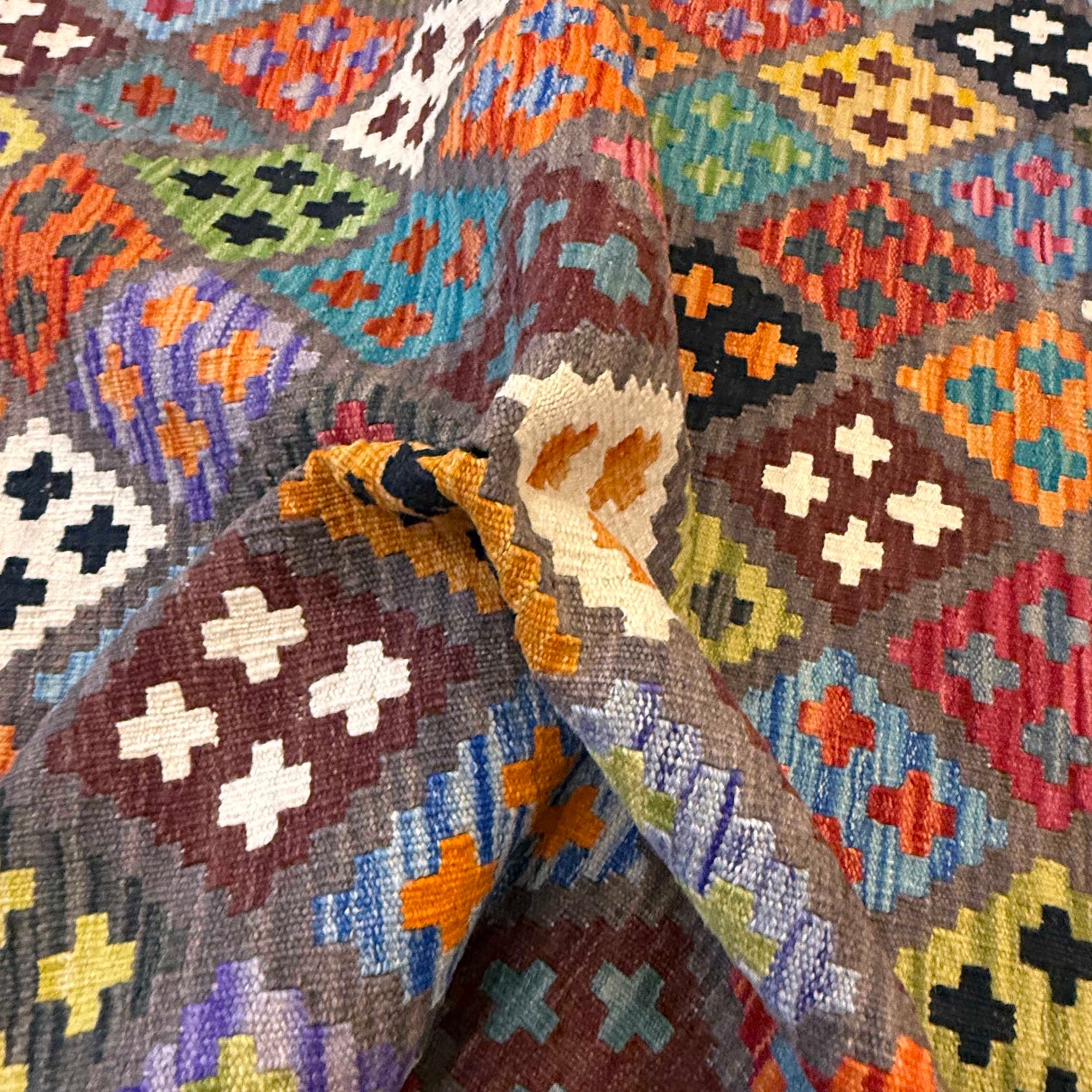 Handmade Vegetable Kilim 5' 9" x 8' 1" (ft) - No. G36637