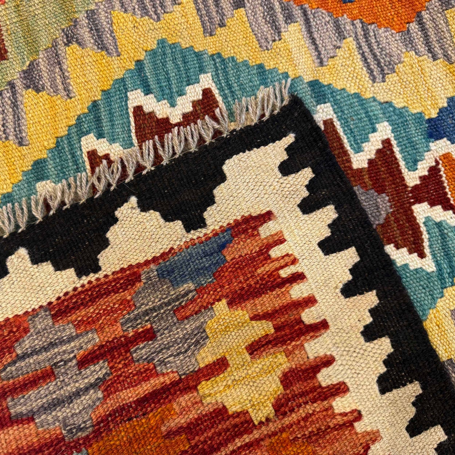 Handmade Vegetable Kilim 2' 7" x 4' 8" (ft) - No. G36668