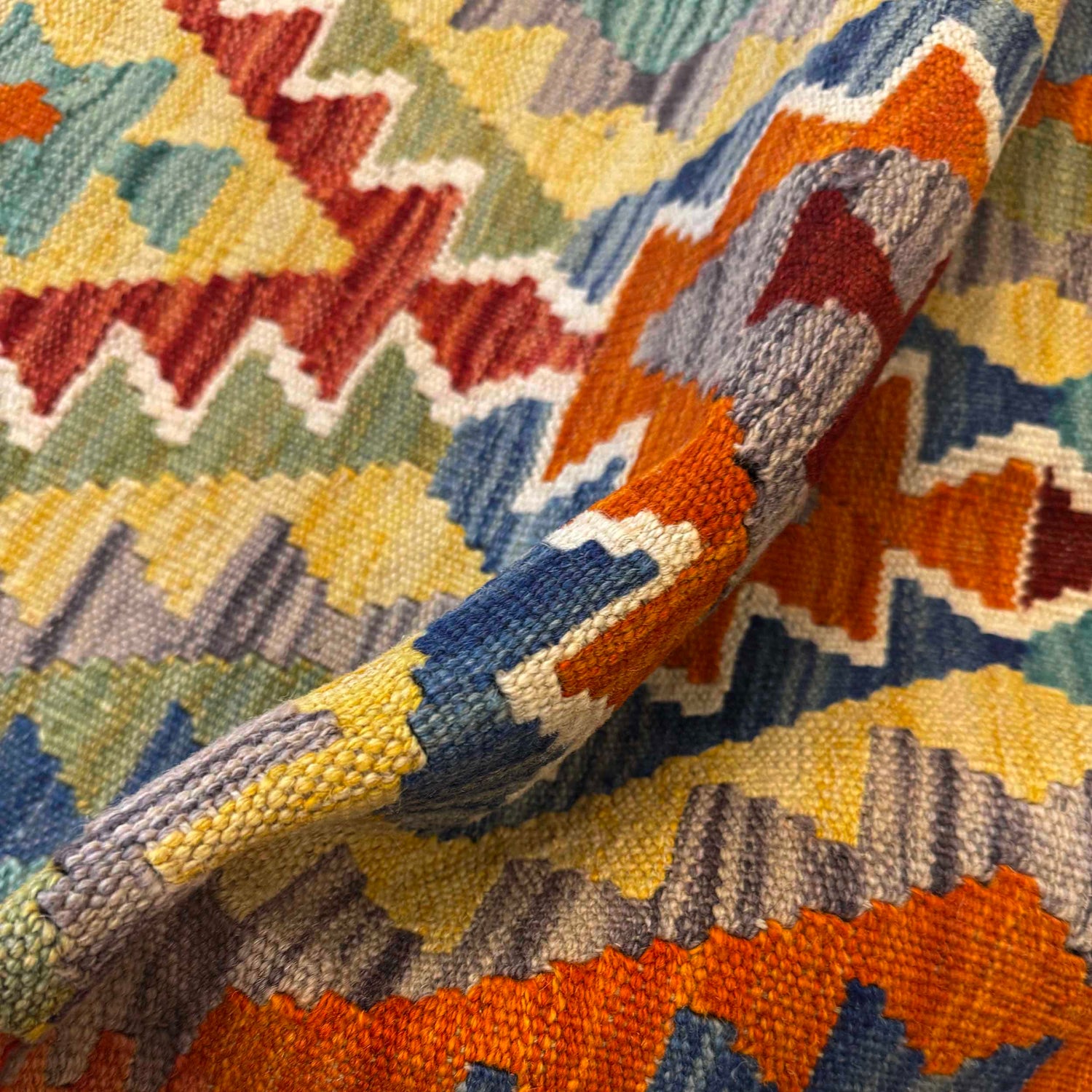 Handmade Vegetable Kilim 2' 7" x 4' 8" (ft) - No. G36668