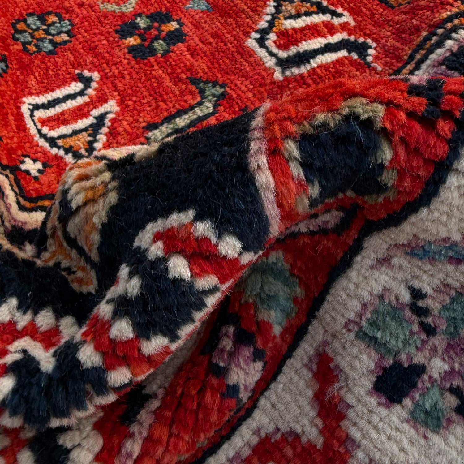 Handmade Sherazi Rug 6' 7" x 9' 7" (ft) - No. G37288