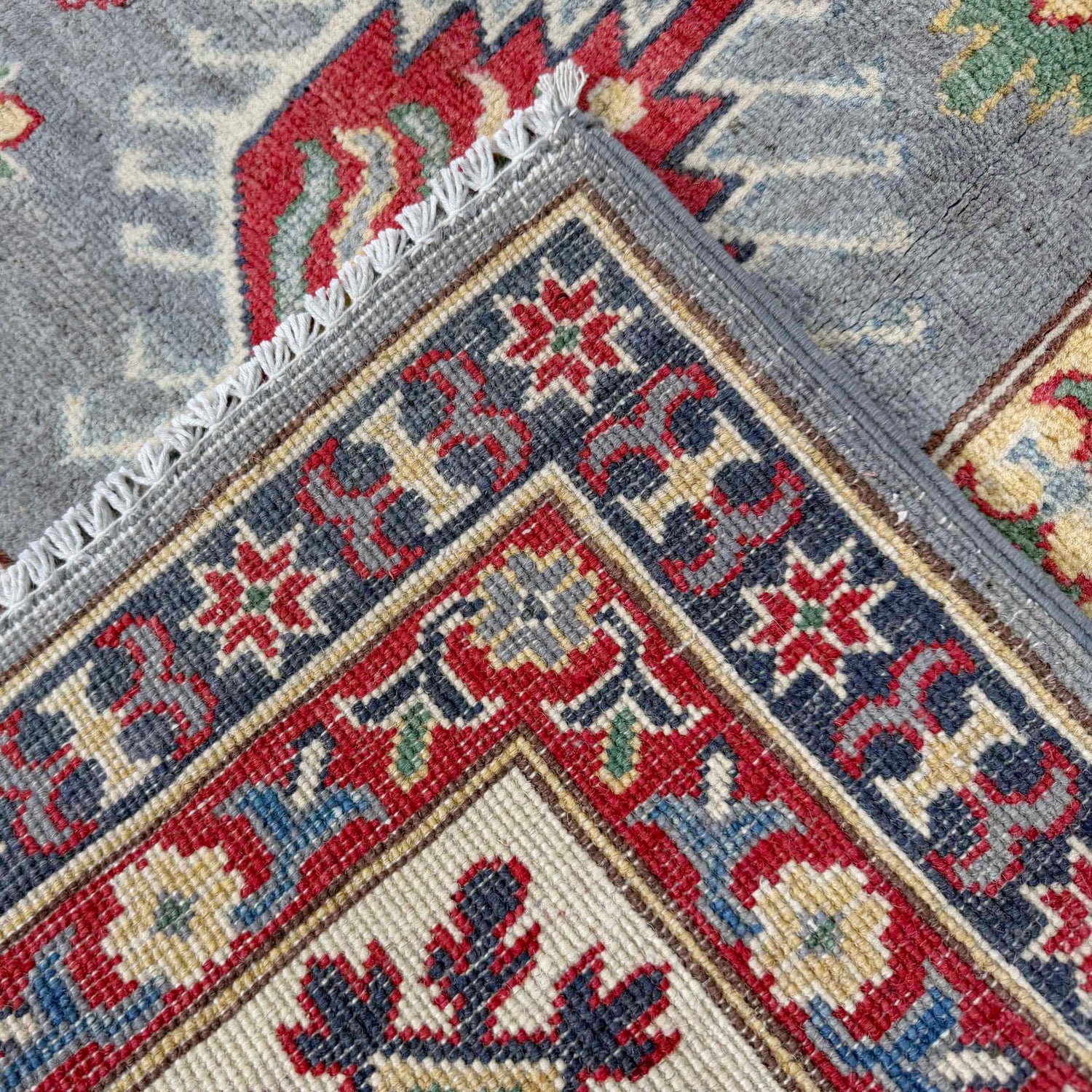 Oriental Kazak Rug 6' 8" x 9' 7" (ft) - No. G37574