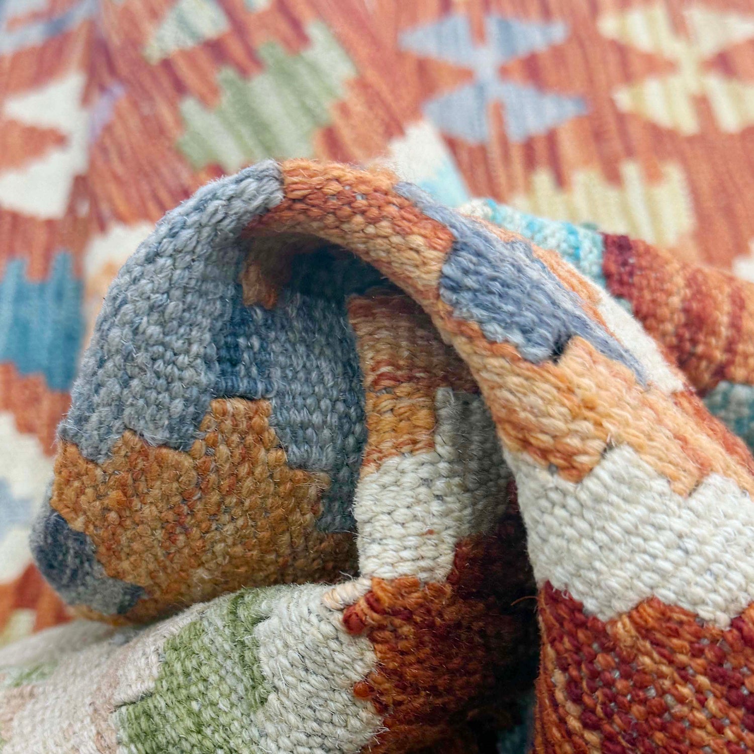 Handmade Vegetable Kelim 4' 2" x 5" 8" (ft) - No. G38904