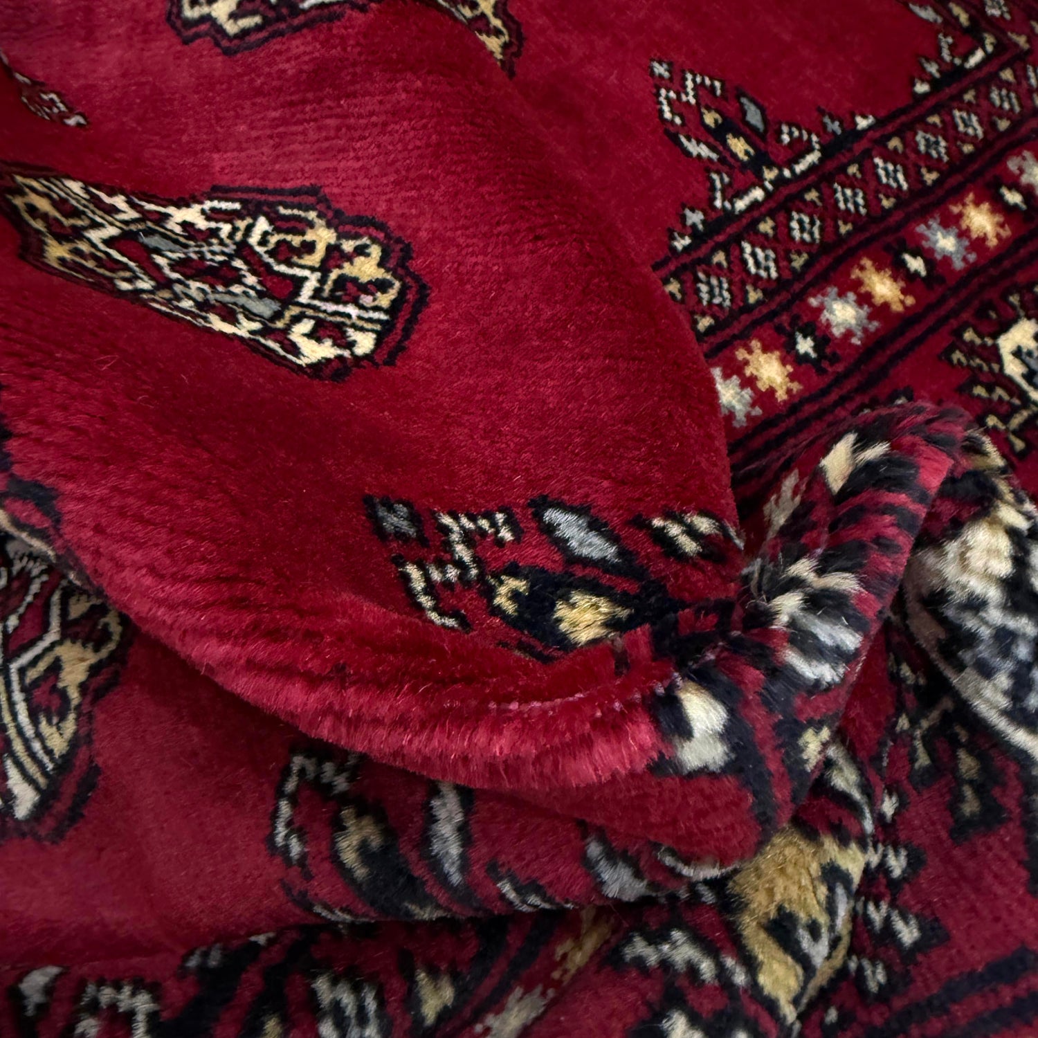 Hand Knotted Bokhara Wool Rug 4' 1" x 5' 10" (ft) - No. G39155