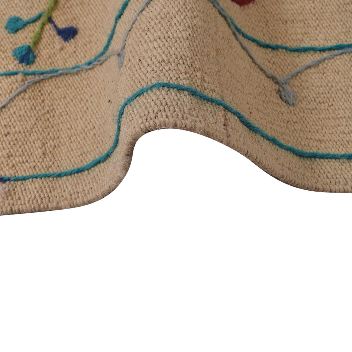 Ivory Color Embroidery Flatweave Kelim 5' 5" x 7' 10" (ft) - No. P34396