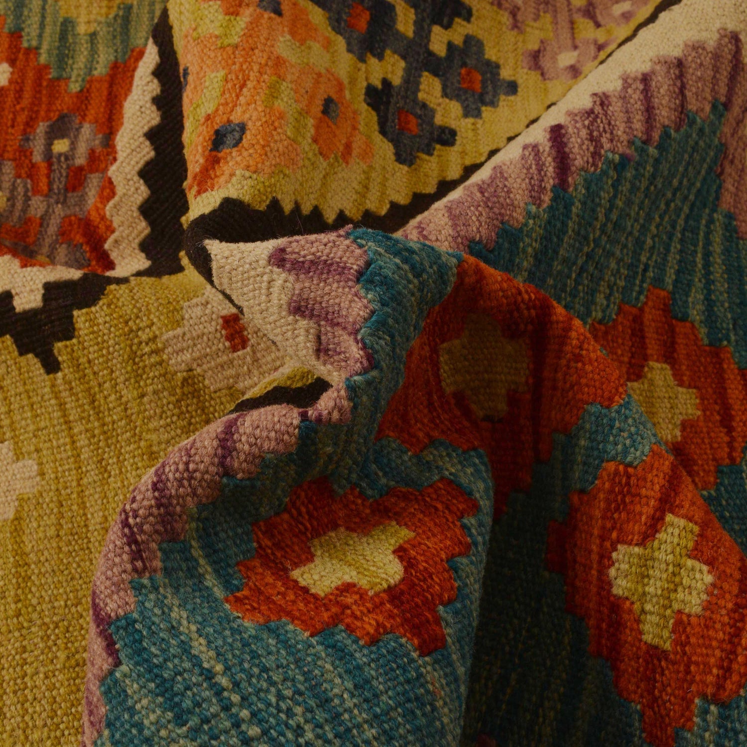 Handmade Vegetable Kilim 5' 10" x 7' 7" (ft) - No. P35047