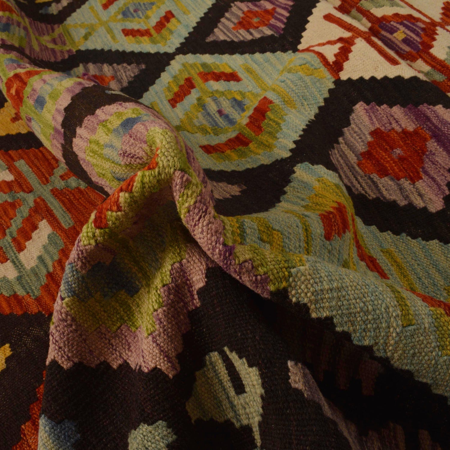 Handmade Vegetable Kilim 5' 9" x 8' 2" (ft) - No. P35344