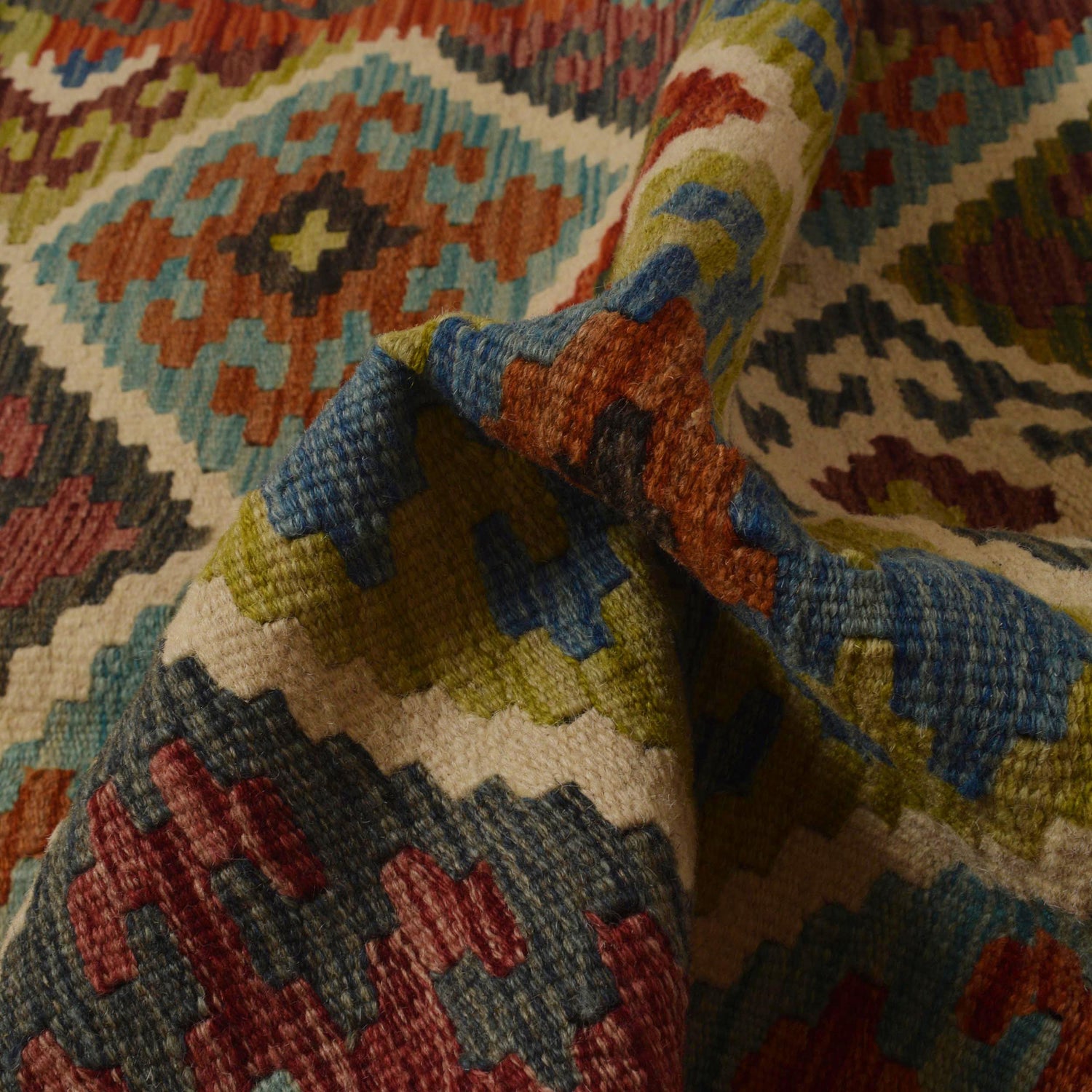 Handmade Vegetable Kilim 3' 3"  x 5' 5" (ft) - No. P35496