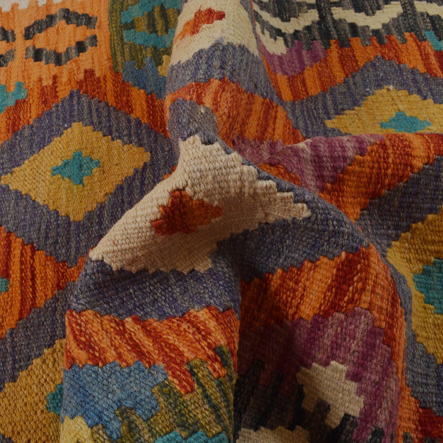 Handmade Vegetable Kilim 2' 8" x 3' 11" (ft) - No. P35762