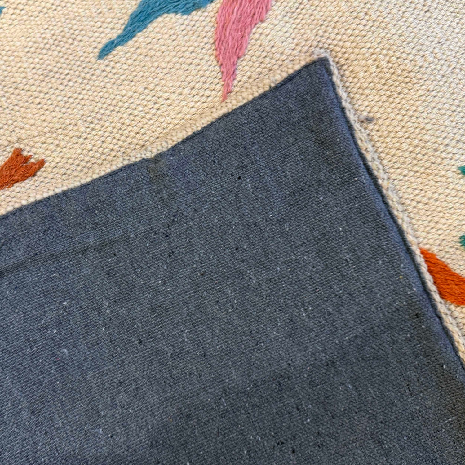 Ivory Color Embroidery Flatweave Kilim 2' 6" x 4' 6" (ft)- No. P36545