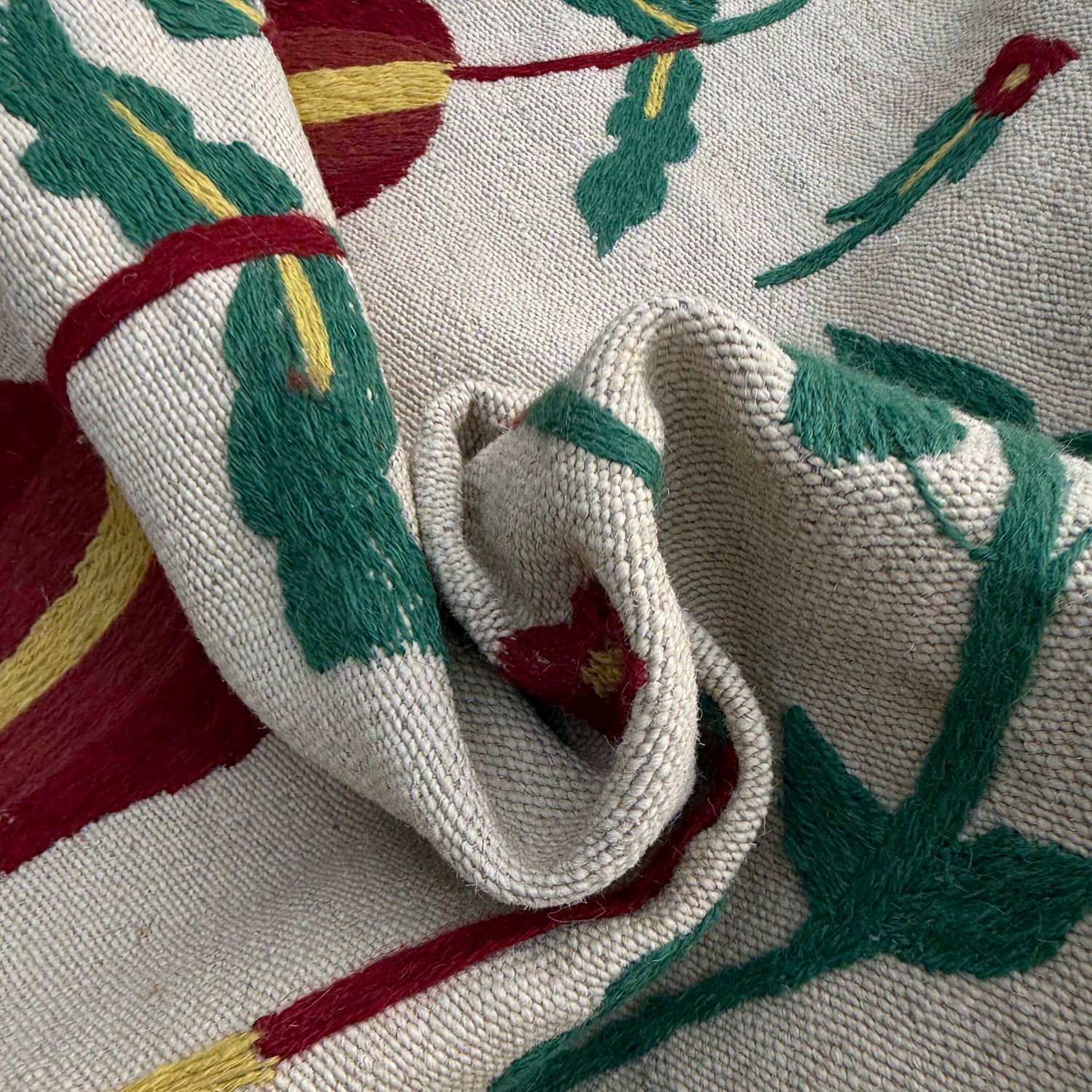 Handmade Embroidery Kilim 5' 7" x 7' 10" (ft) - No. P36864