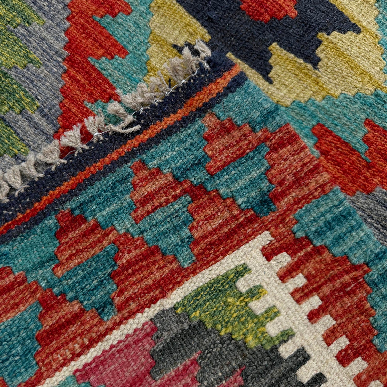 Handmade Vegetable Kilim 2' 10" x 4' 0" (ft) - No. P37107