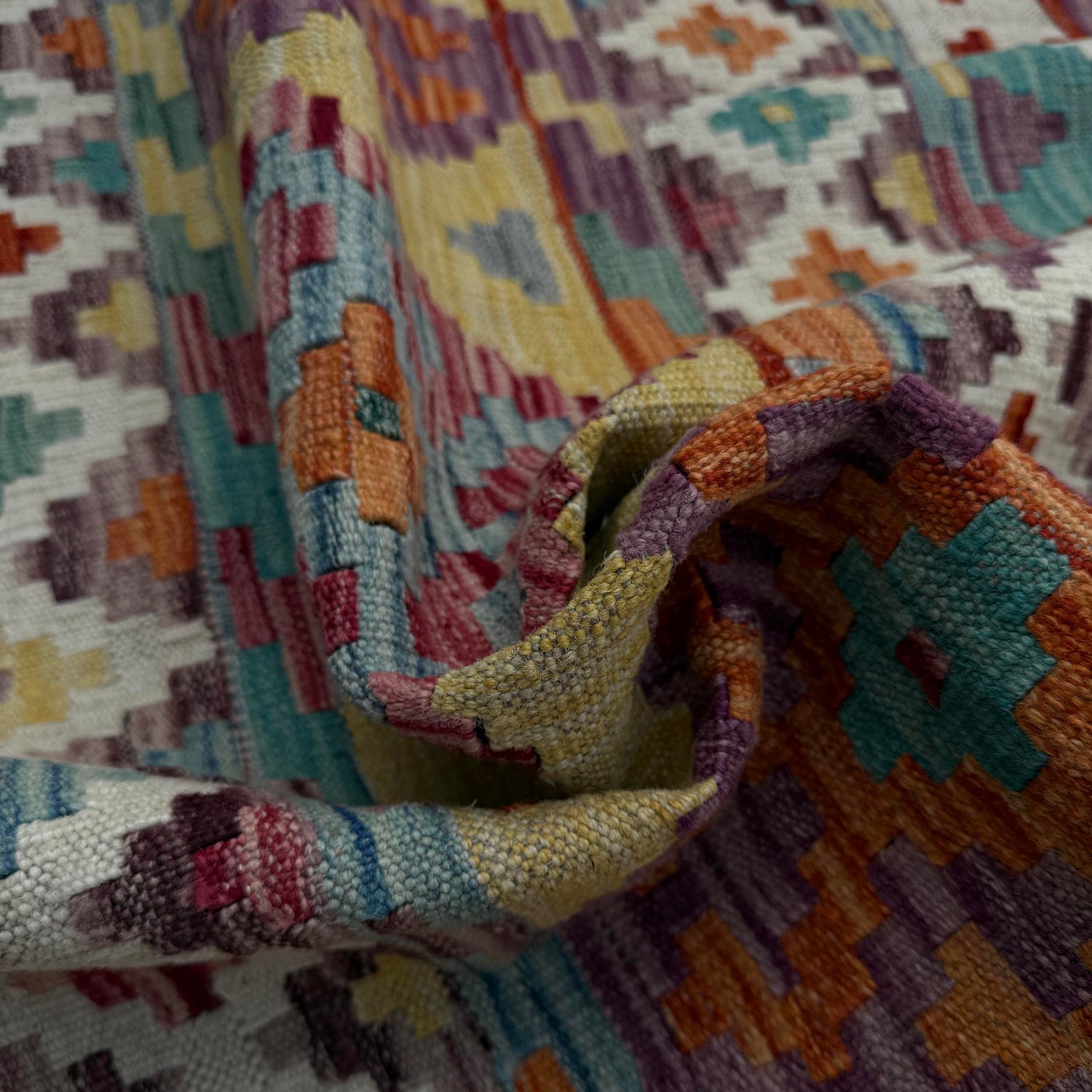 Handmade Vegetable Kilim 5' 0" x 6' 3" (ft) - No. P37179