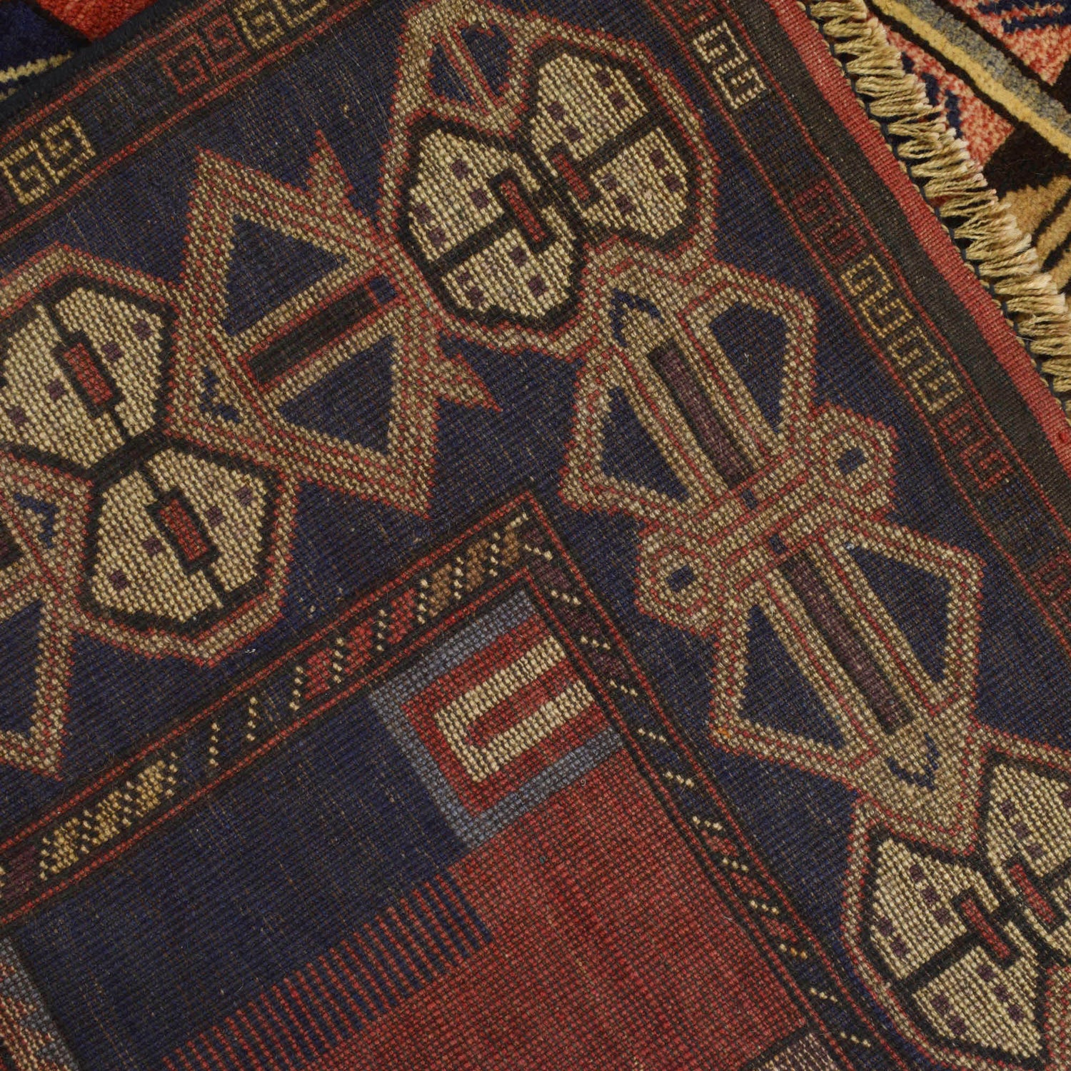 Traditional Baloch Rug 4' 3 x 5' 3 (ft) - No. R19350