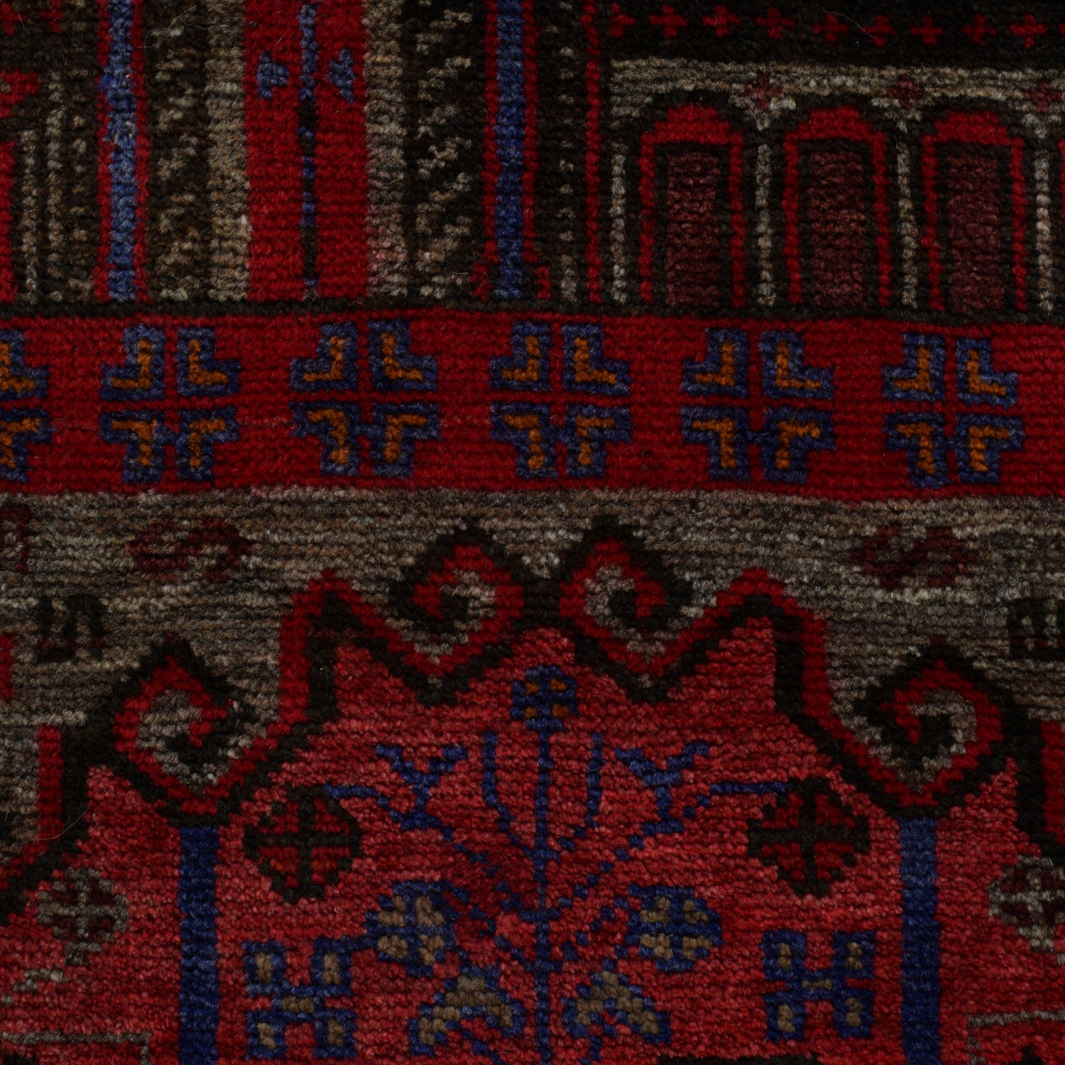 Fine Quality Prayer Rug 2' 7" x 3' 9" (ft) - No. R24368