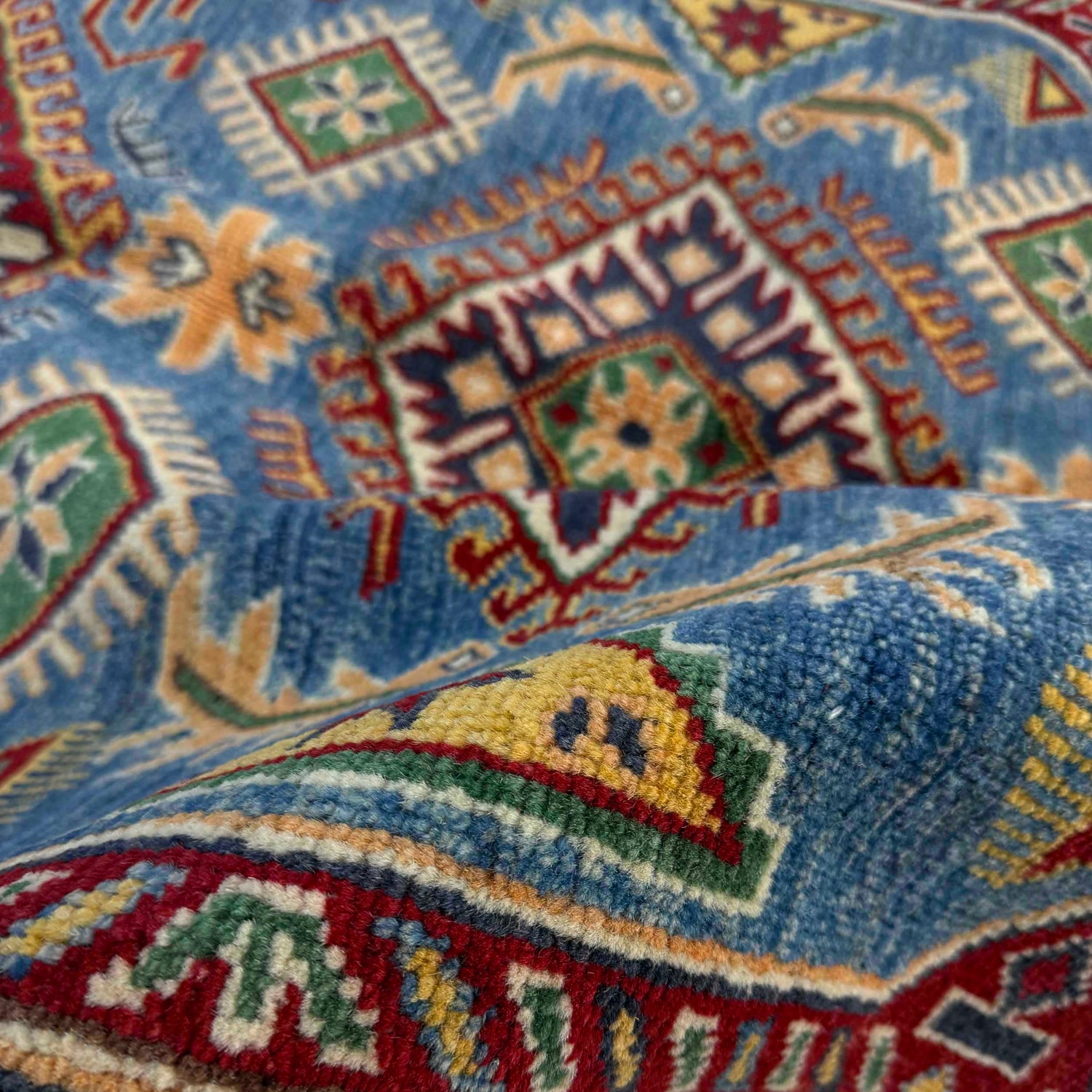 Hand Knotted Kazak Rug 4' 11" x 6' 10" (ft) - No. R37368