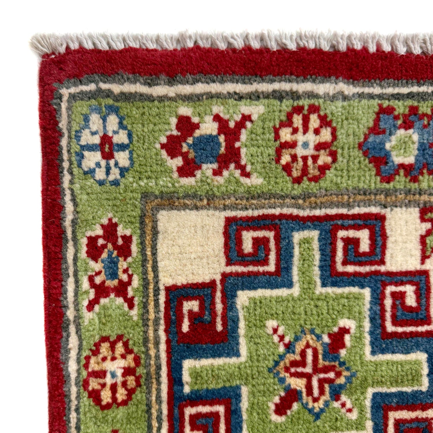 Red Color Kazak Rug 5' 7" x 7' 10" (ft) - No. R37373