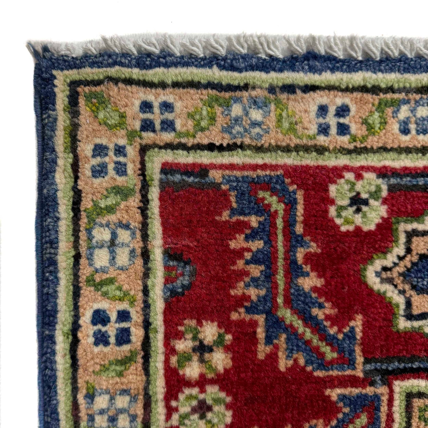Handmade Persian Design Heriz Rug 4' 0" x 6' 7" (ft) - No. R37382