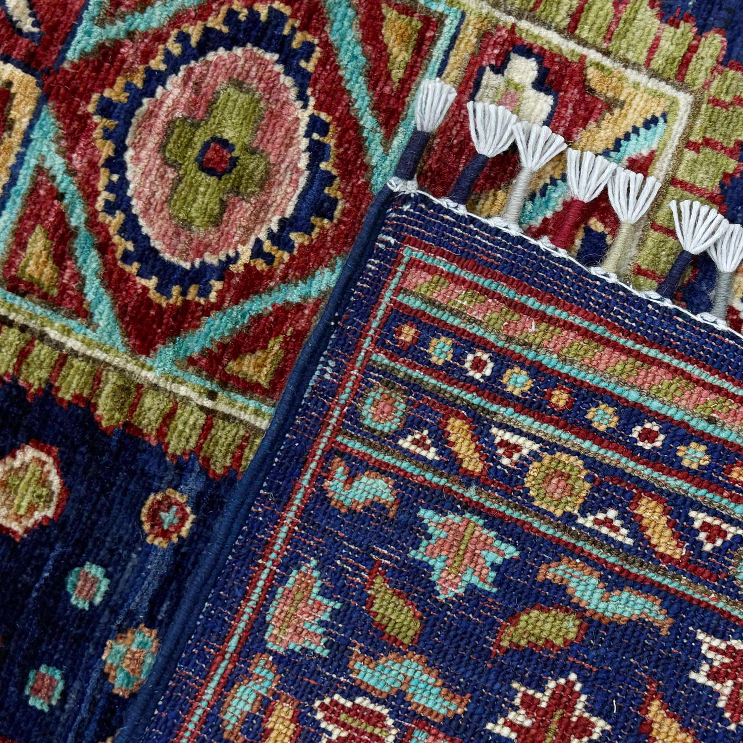 Premium Quality Kazak Rug 5' 6" x 7' 10" (ft) - No. R37462