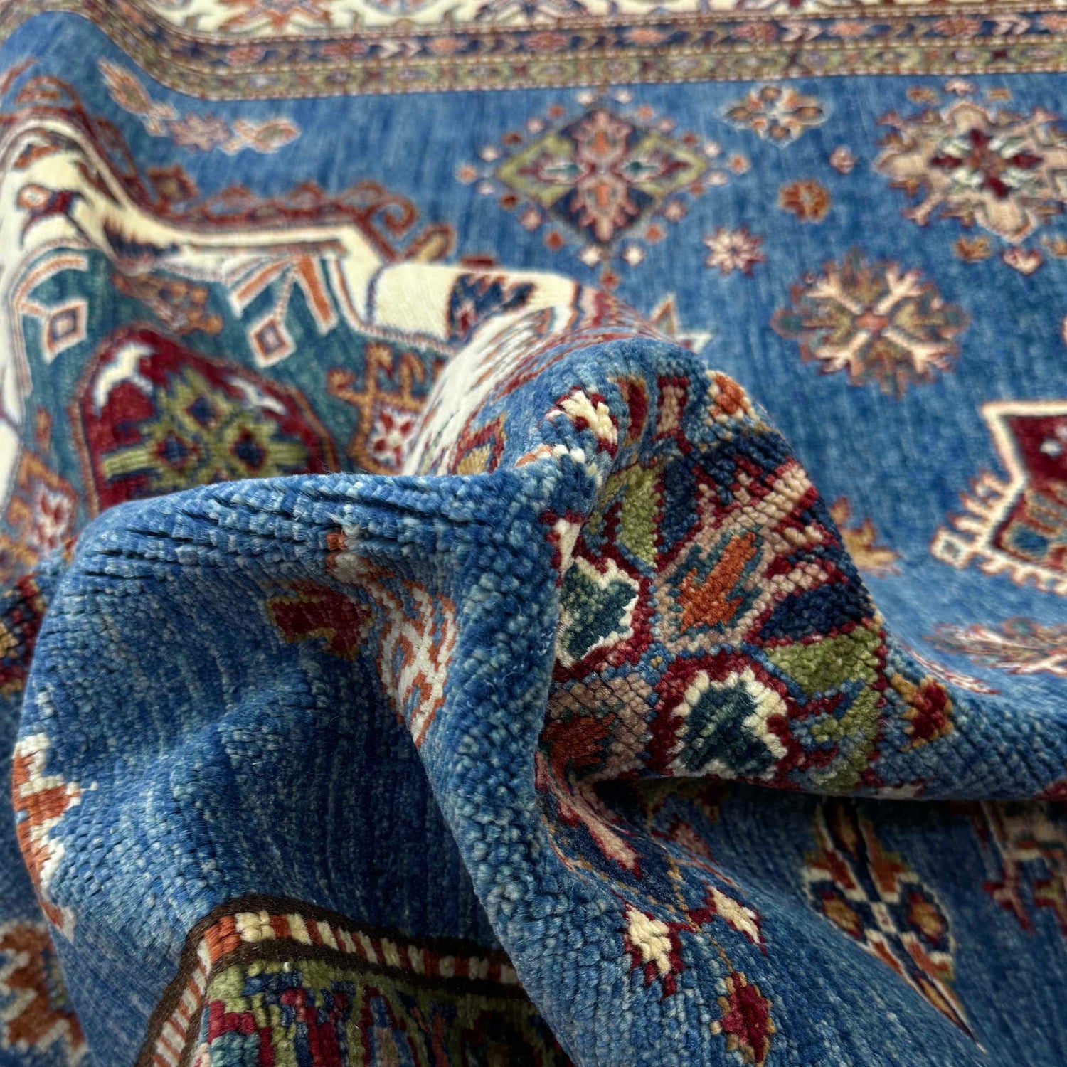 Luxury Kazak Qaleen 5' 9" x 7' 11" (ft) - No. R37464